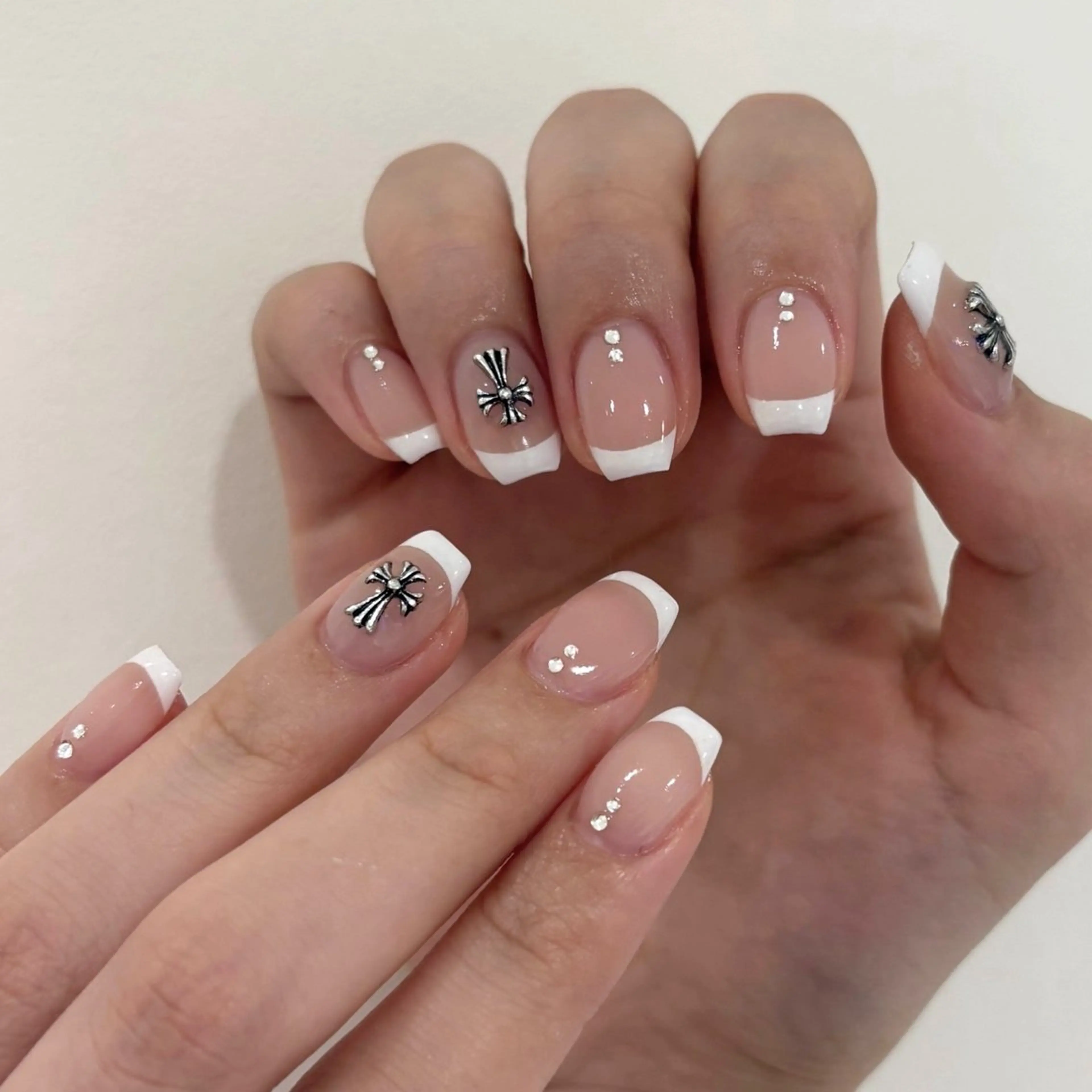 ネイル soar nail&eyelash所属・deicy soar shizukaのネイルデザイン