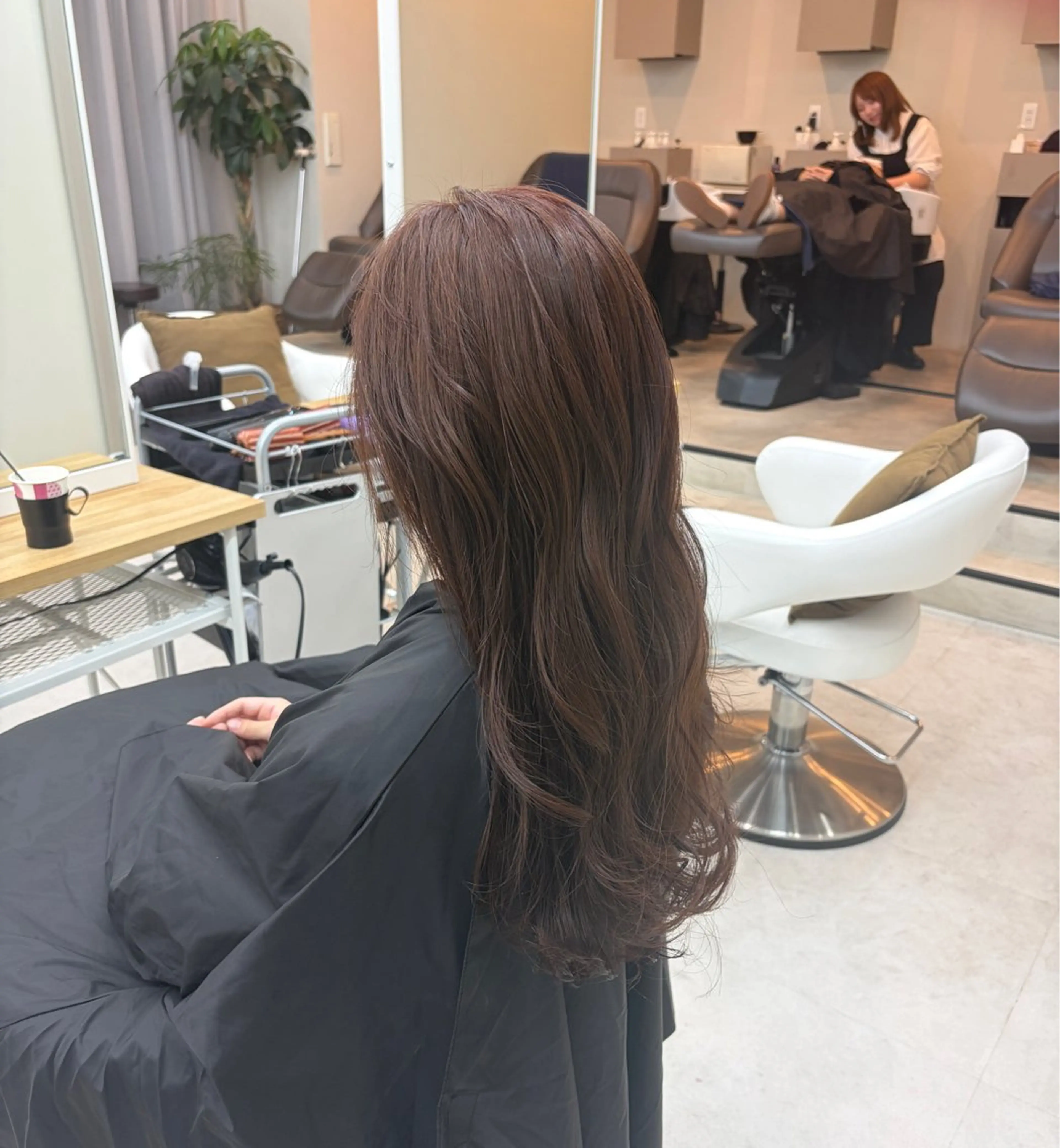 ミディアム ヘアカラー 暖色系・透明感カラー 🎨TAKUMAのヘアスタイル