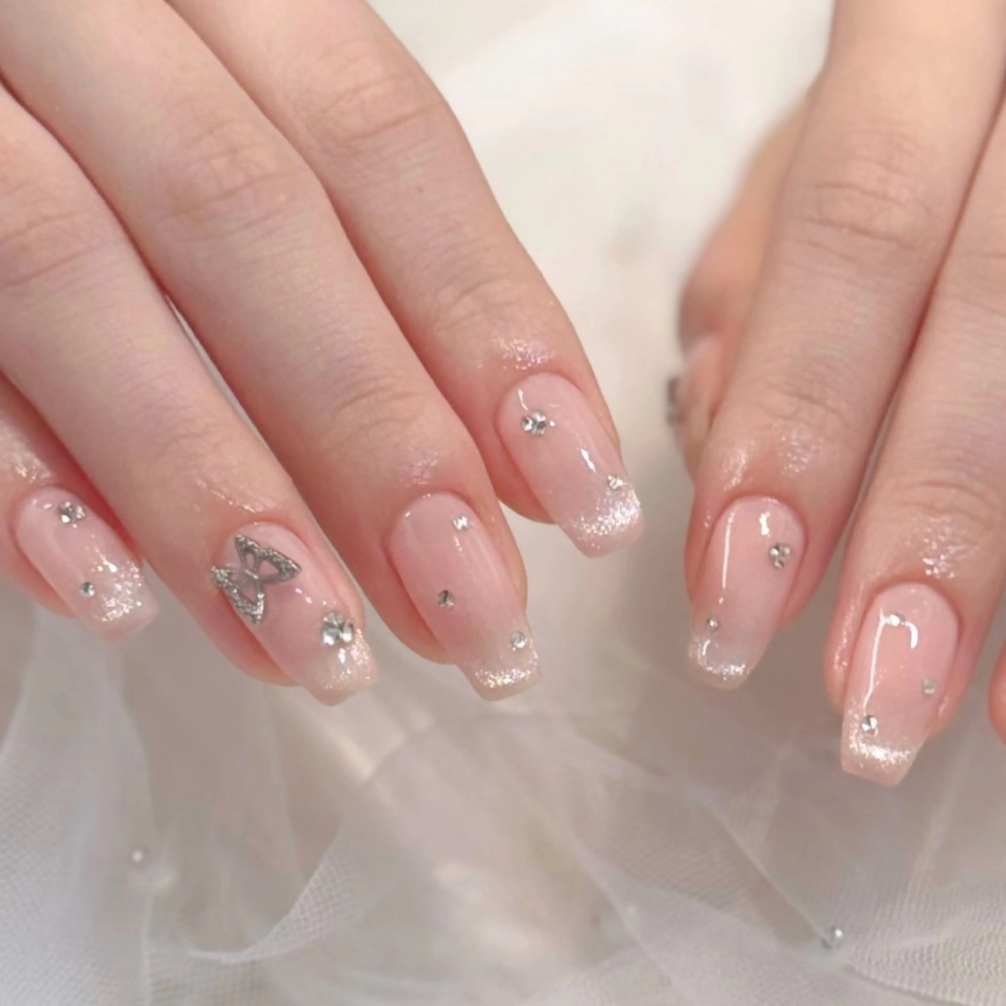 ネイル ハンドネイル ハンドケア Chizuru 💫のネイルデザイン