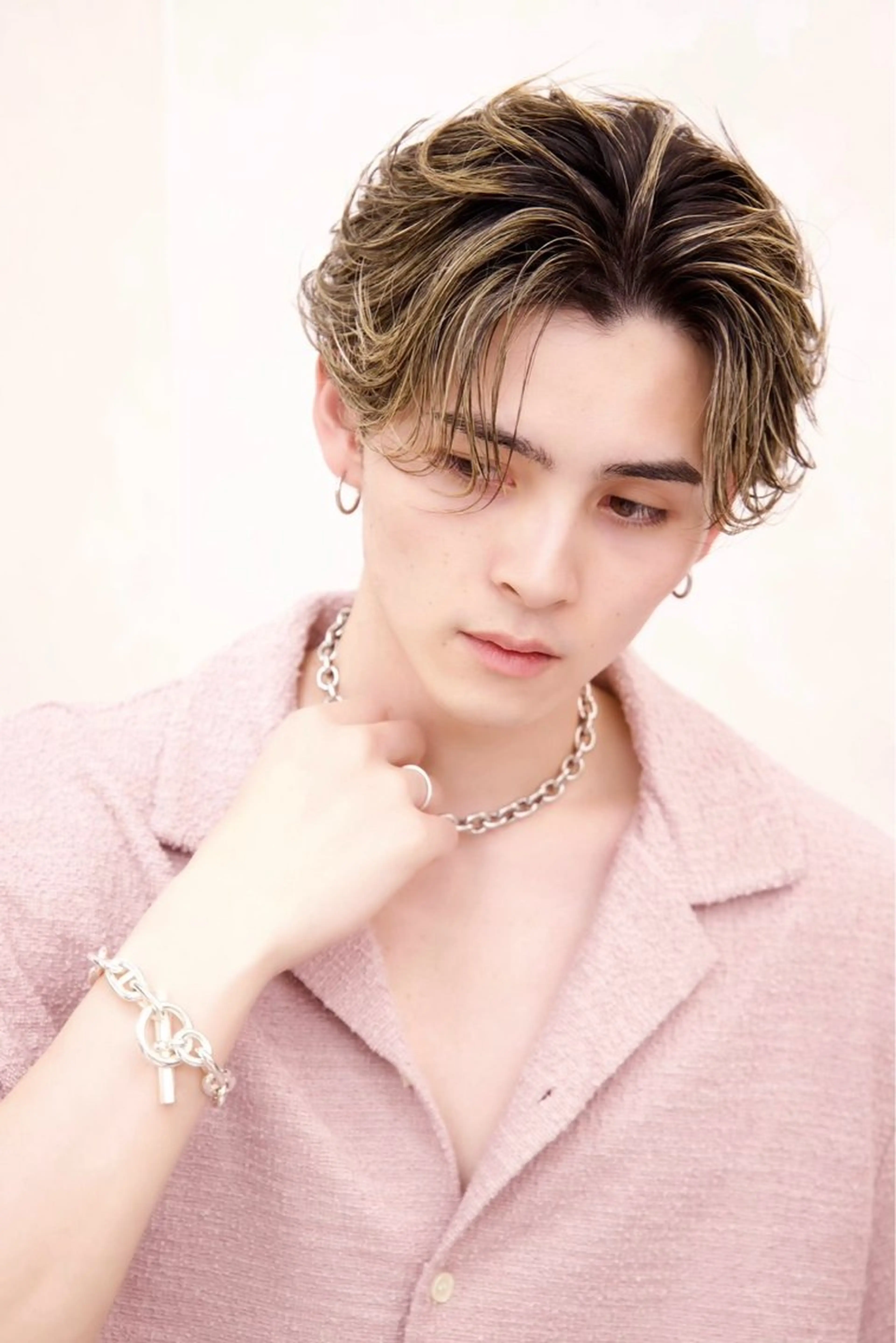 メンズハイライトカラーの写真