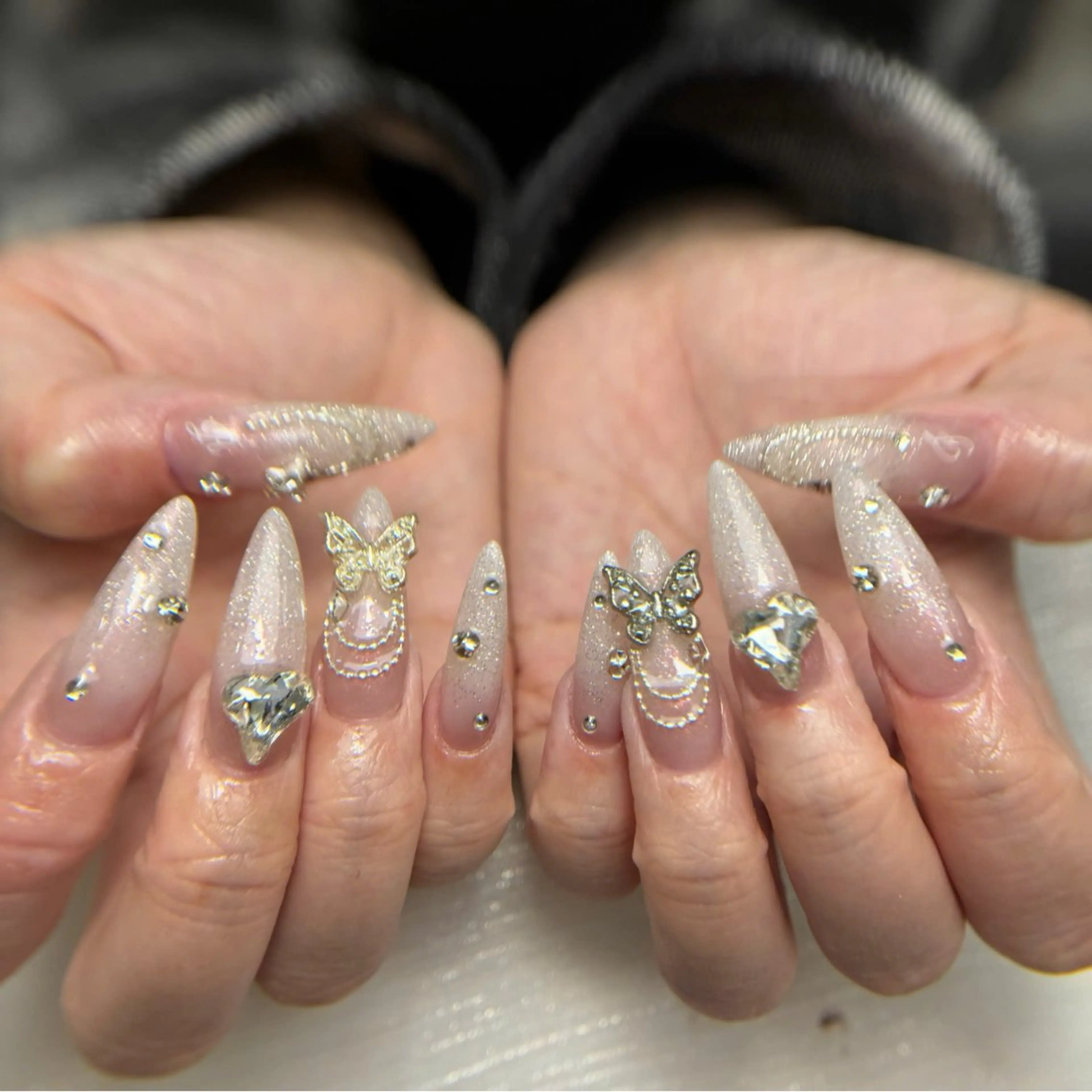 ネイル 長さ出し ジェルネイル 持ち込み オフィスネイル ワンカラーネイル ハンドネイル Michi_Nails_Salon所属・Michi Nail Staffのネイルデザイン