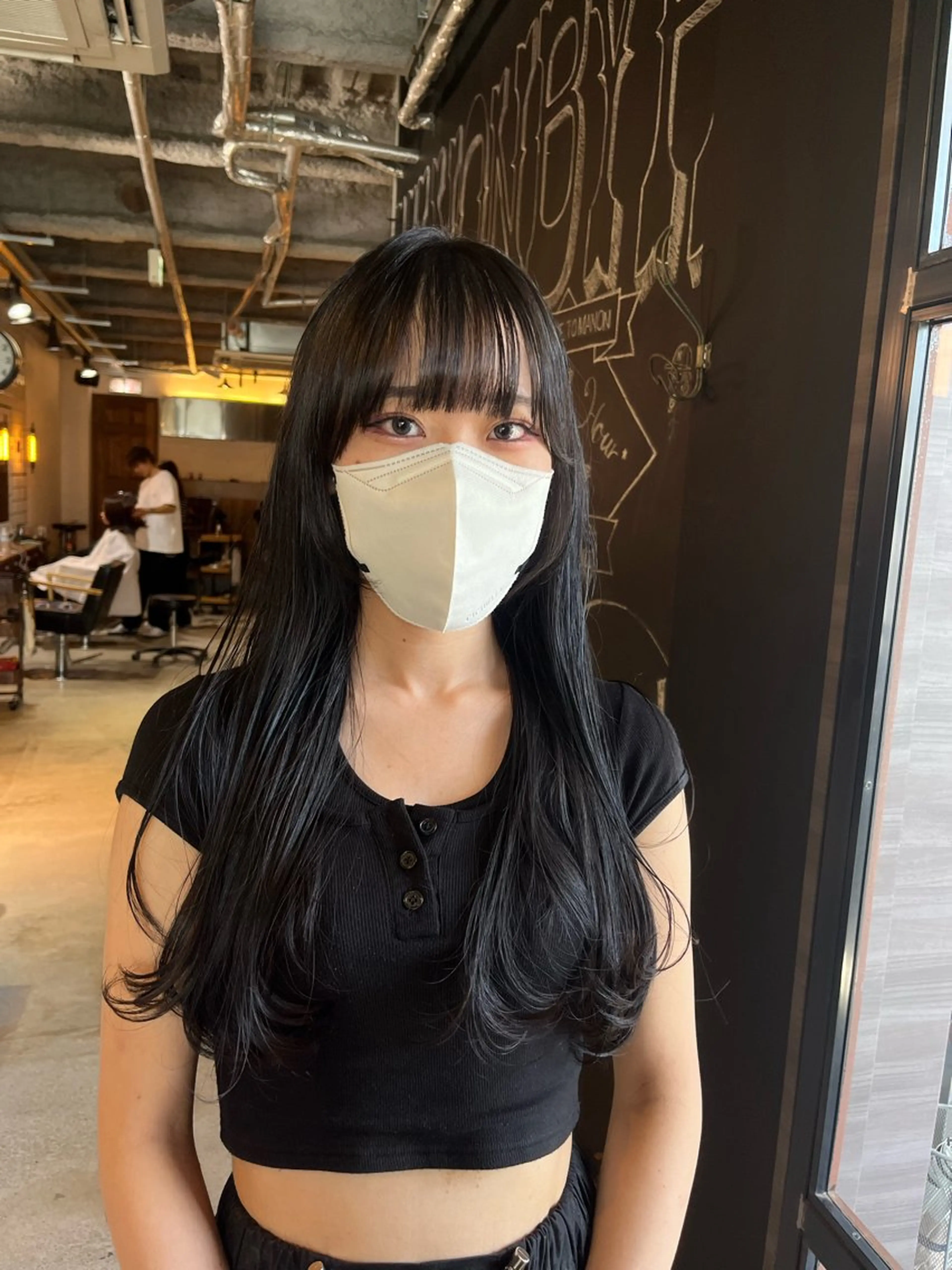 ロング 顔周りカット レイヤーカット カット ヘアカラー トリートメント times salon 栄所属・韓国ヘアスタイリスト Harukaのヘアスタイル