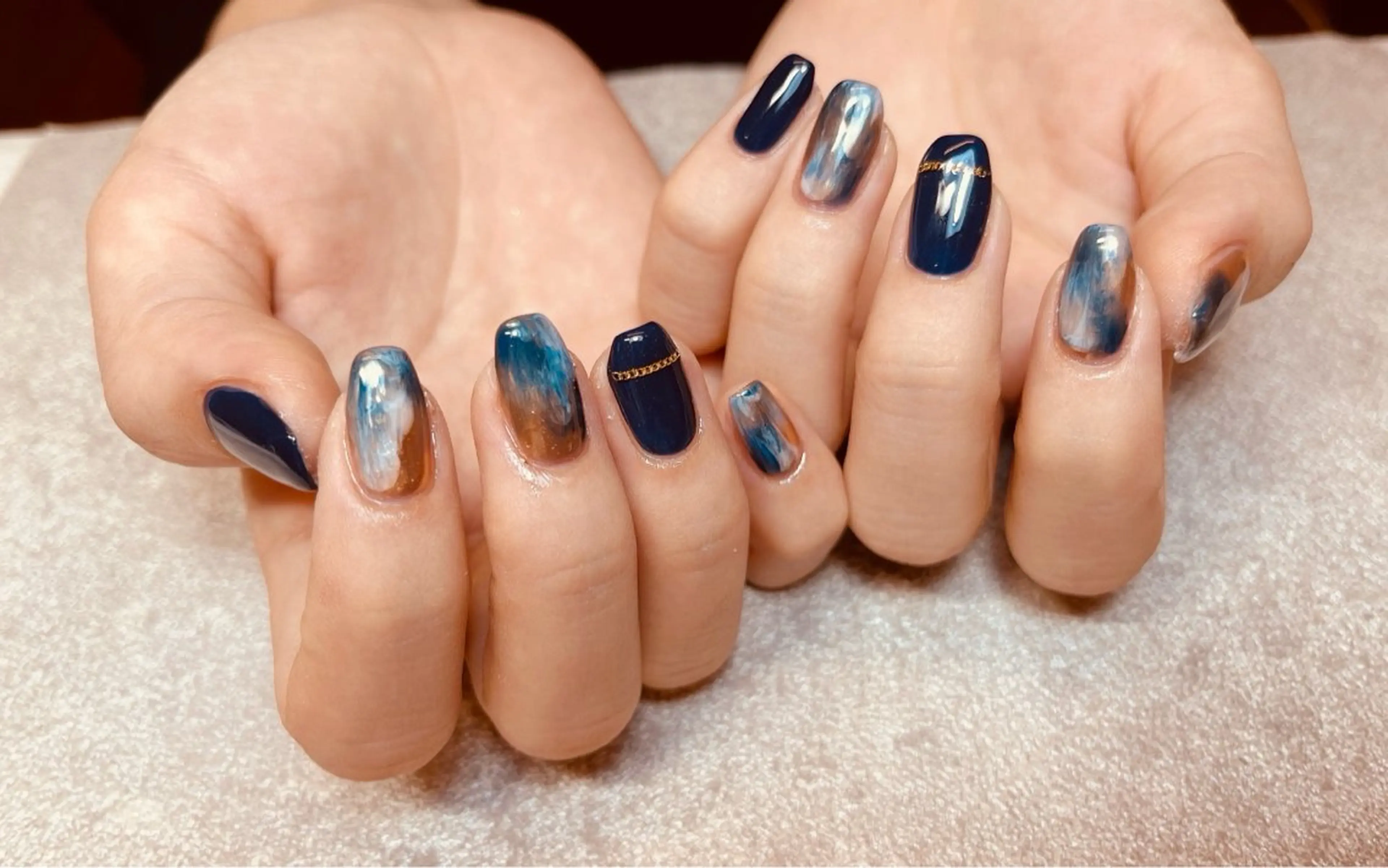 ネイル ハンドネイル LOVE NAIL 💕Sonoのネイルデザイン