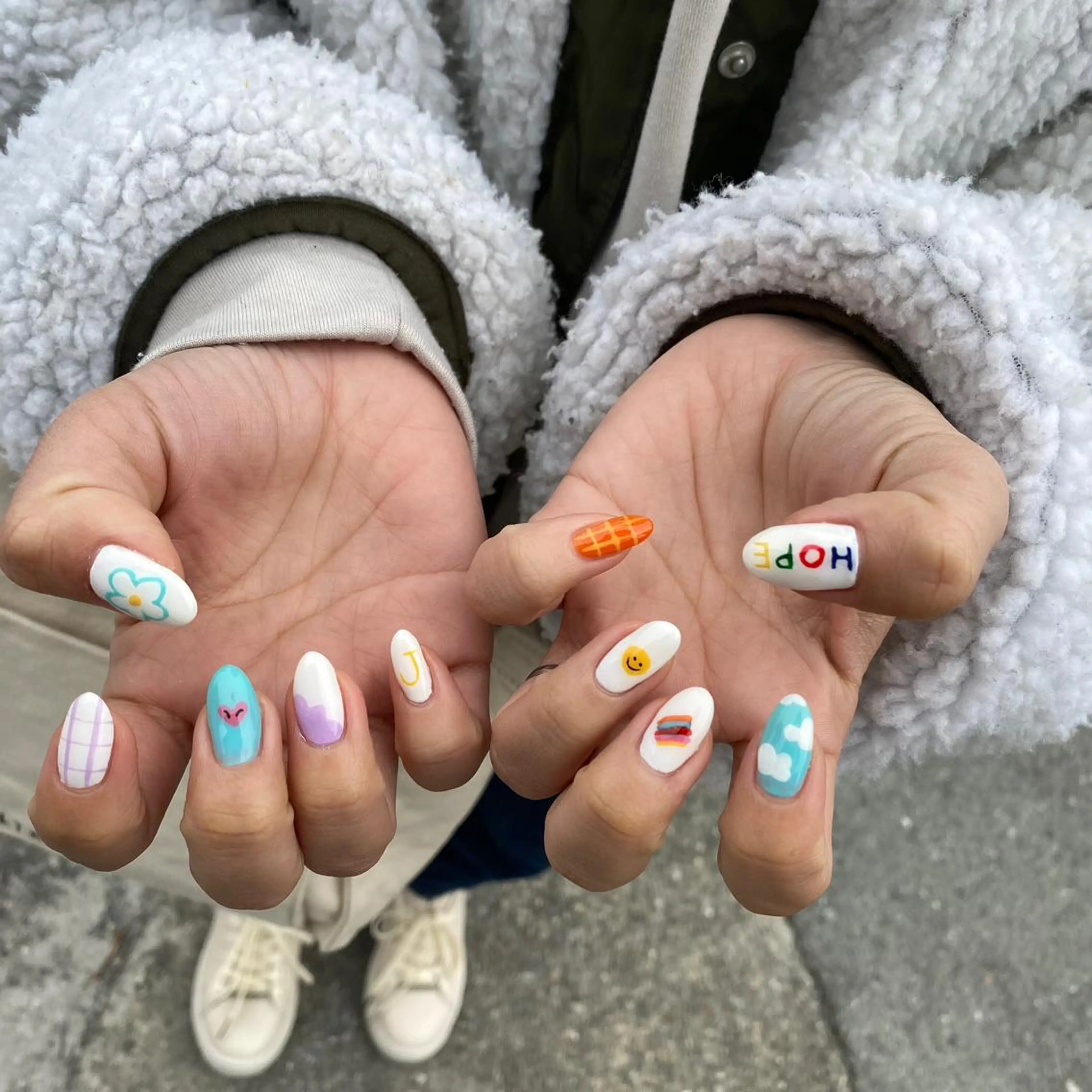 ネイル r. nailのネイルデザイン