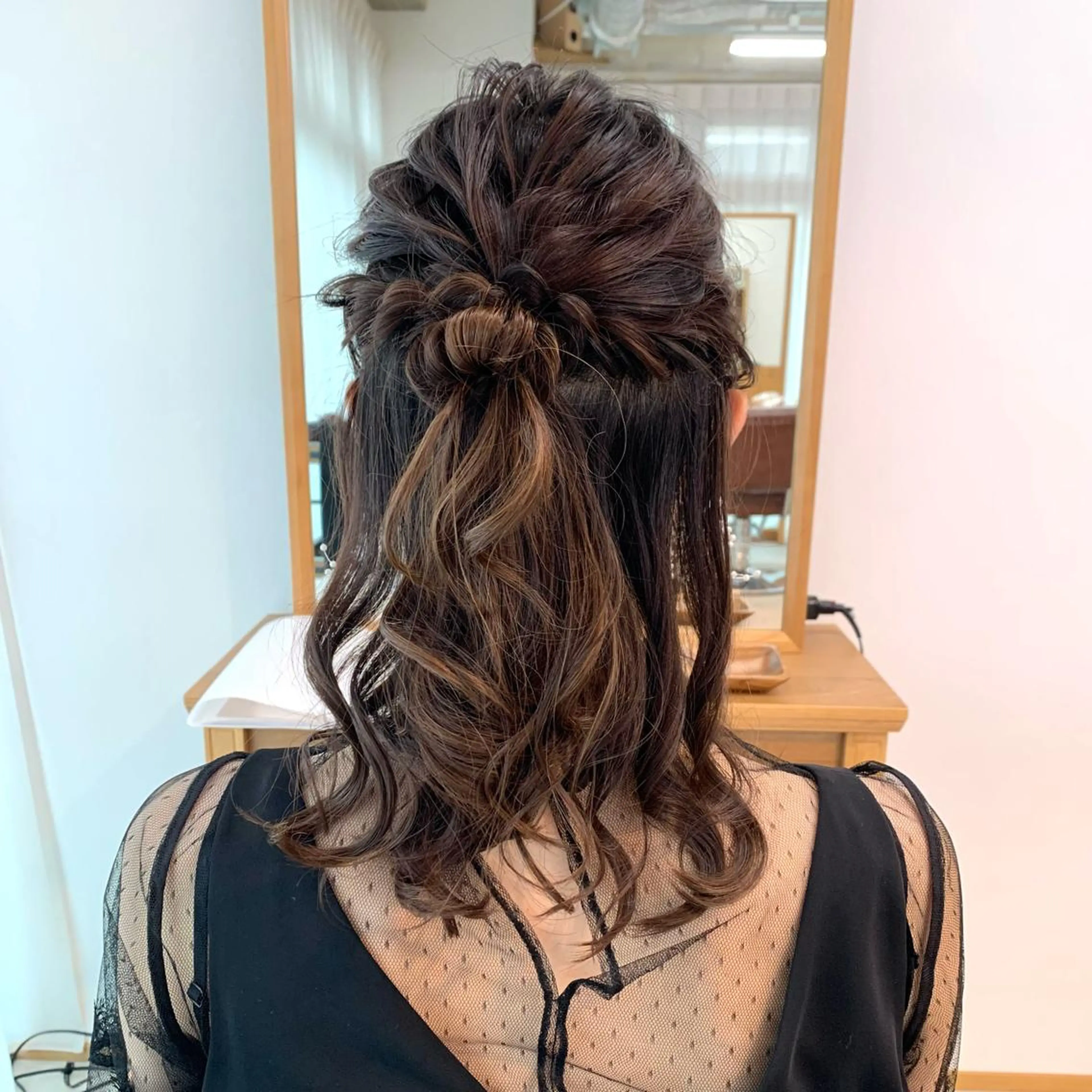 ミディアム ヘアアレンジ 結婚式・ブライダル cirrus🕊 韓国ヘア♡山縣あかりのヘアスタイル