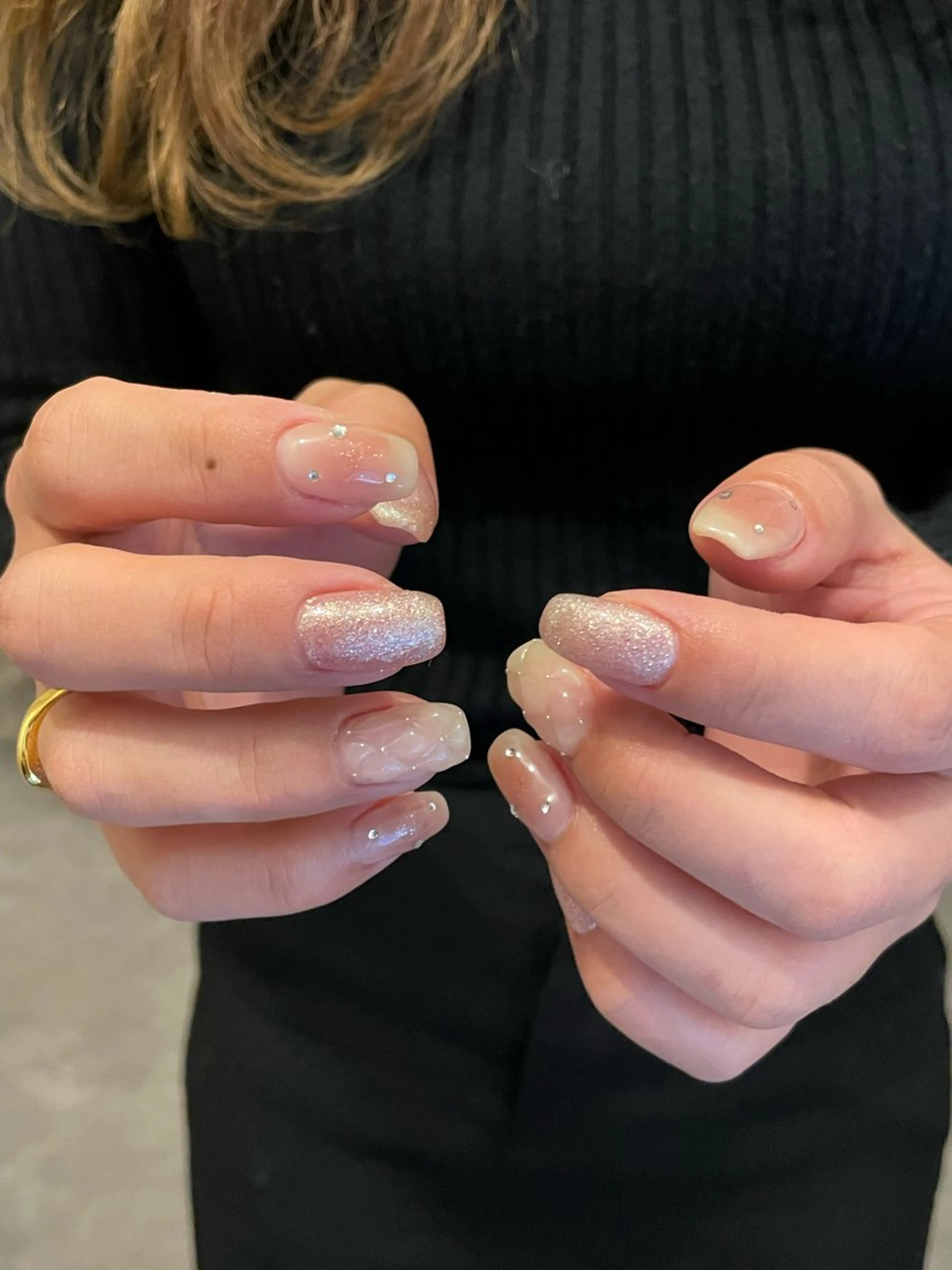 ネイル キラキラネイル ハンドネイル roof nailのネイルデザイン