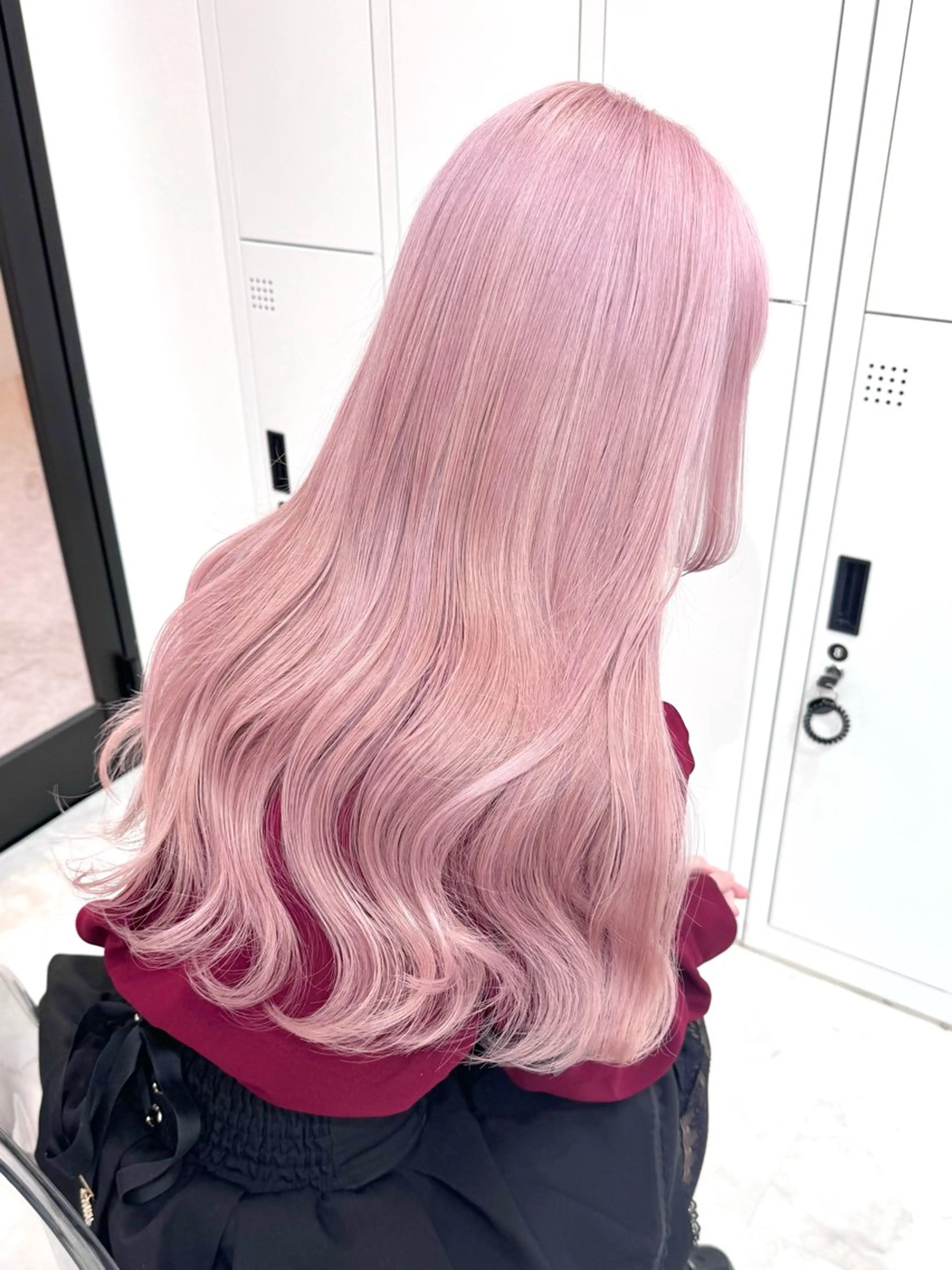 ロング カラー パーマ ヘアアレンジ メンズ キッズ メンズブリーチ ブリーチ ヘアカラー トリートメント ハイトーン/ピンク 💗モモ໒꒱のヘアスタイル