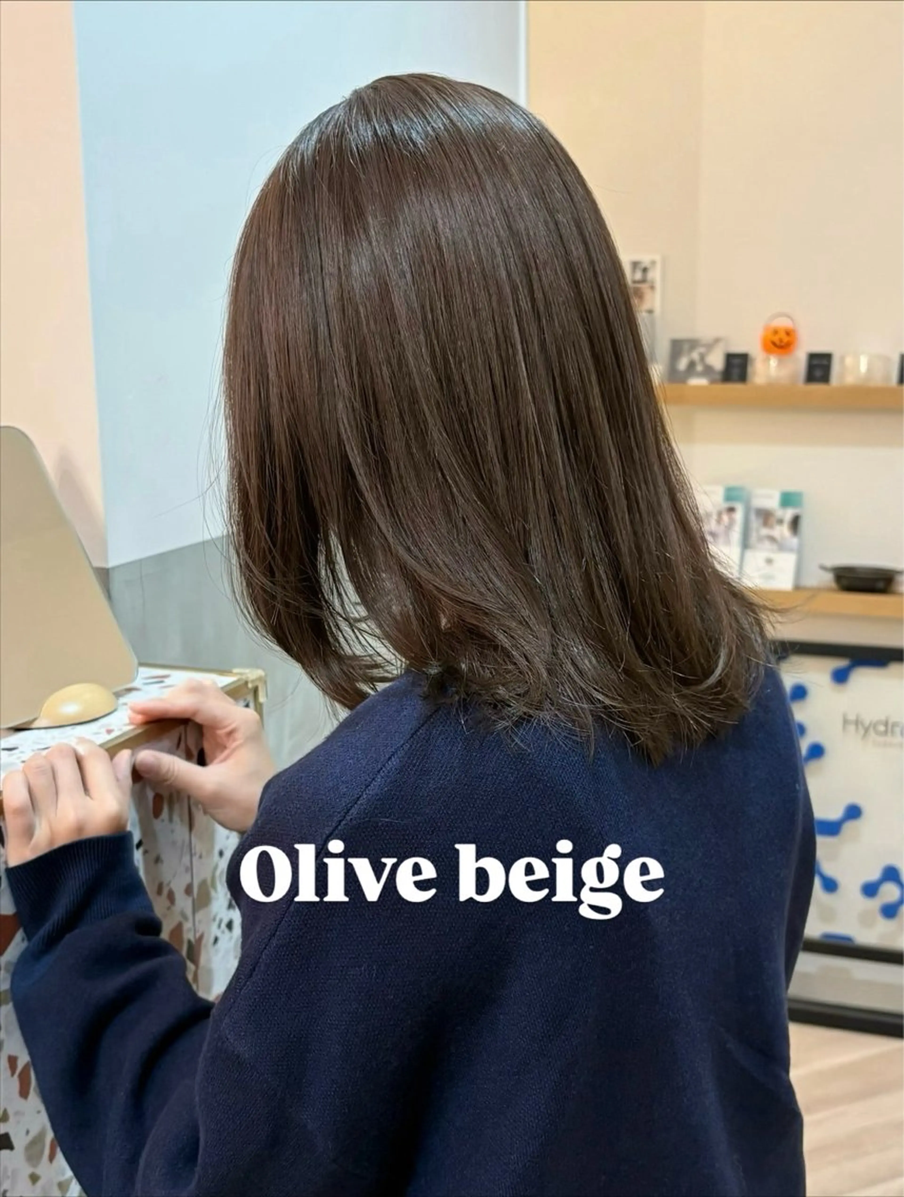 ミディアム カット ヘアカラー トリートメント 似合わせ/透明感 /レイヤー/りほ🤍のヘアスタイル