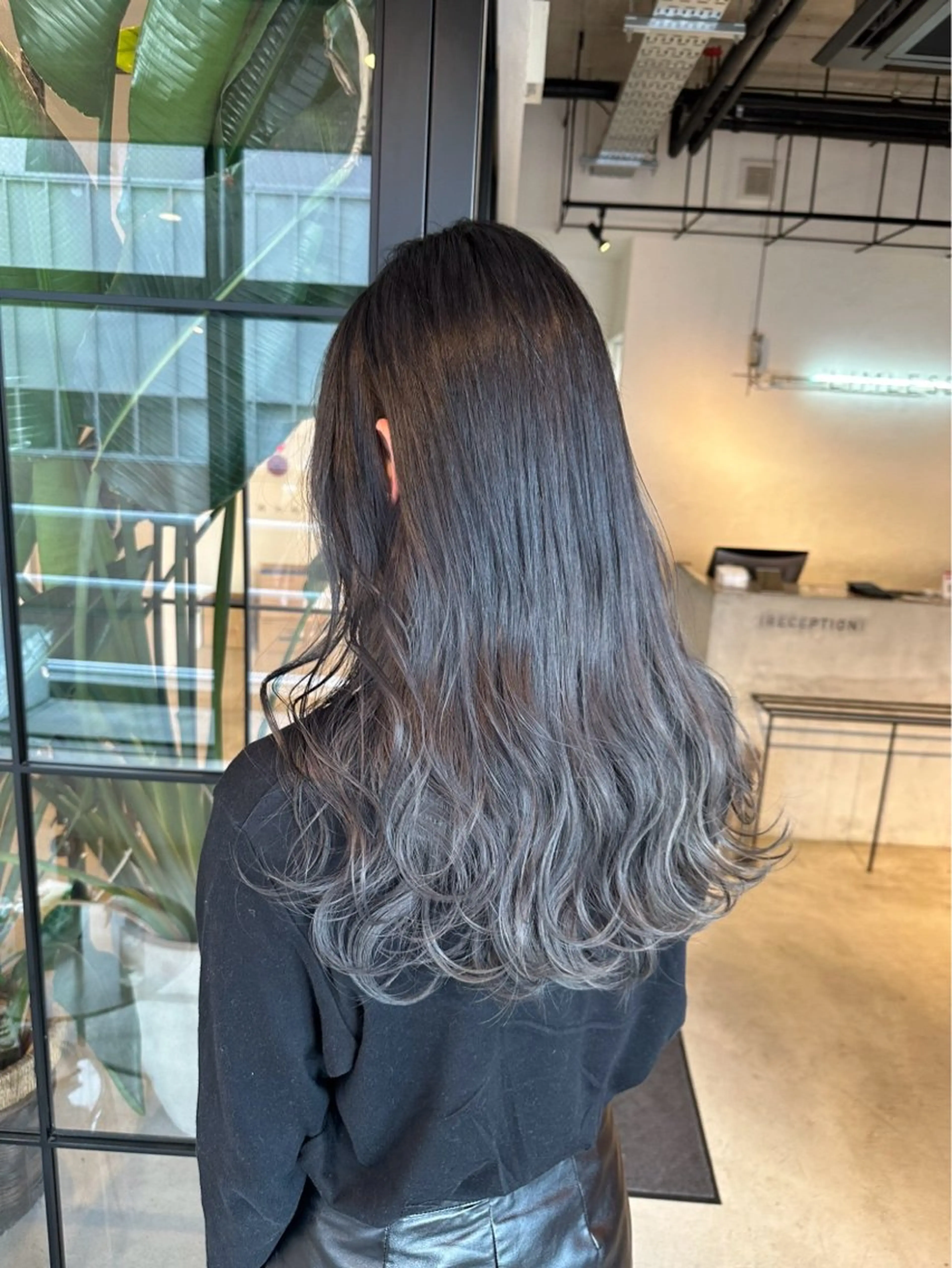 ロング 艶カラー🤍新潟/ 小新/マオのヘアスタイル