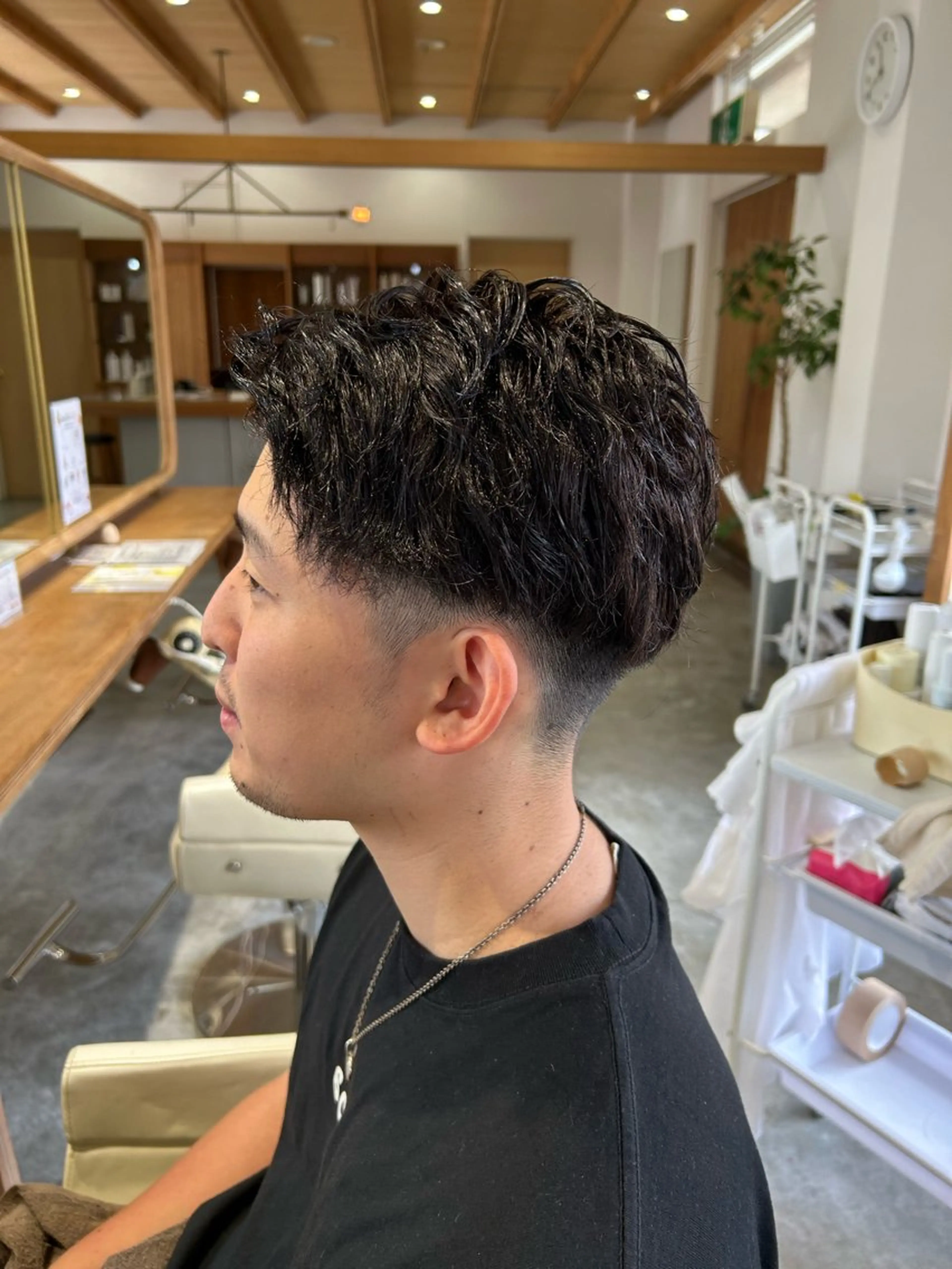 ショート メンズ メンズパーマ カット ヘッドスパ 佐藤悠生/ メンズカット．パーマのヘアスタイル