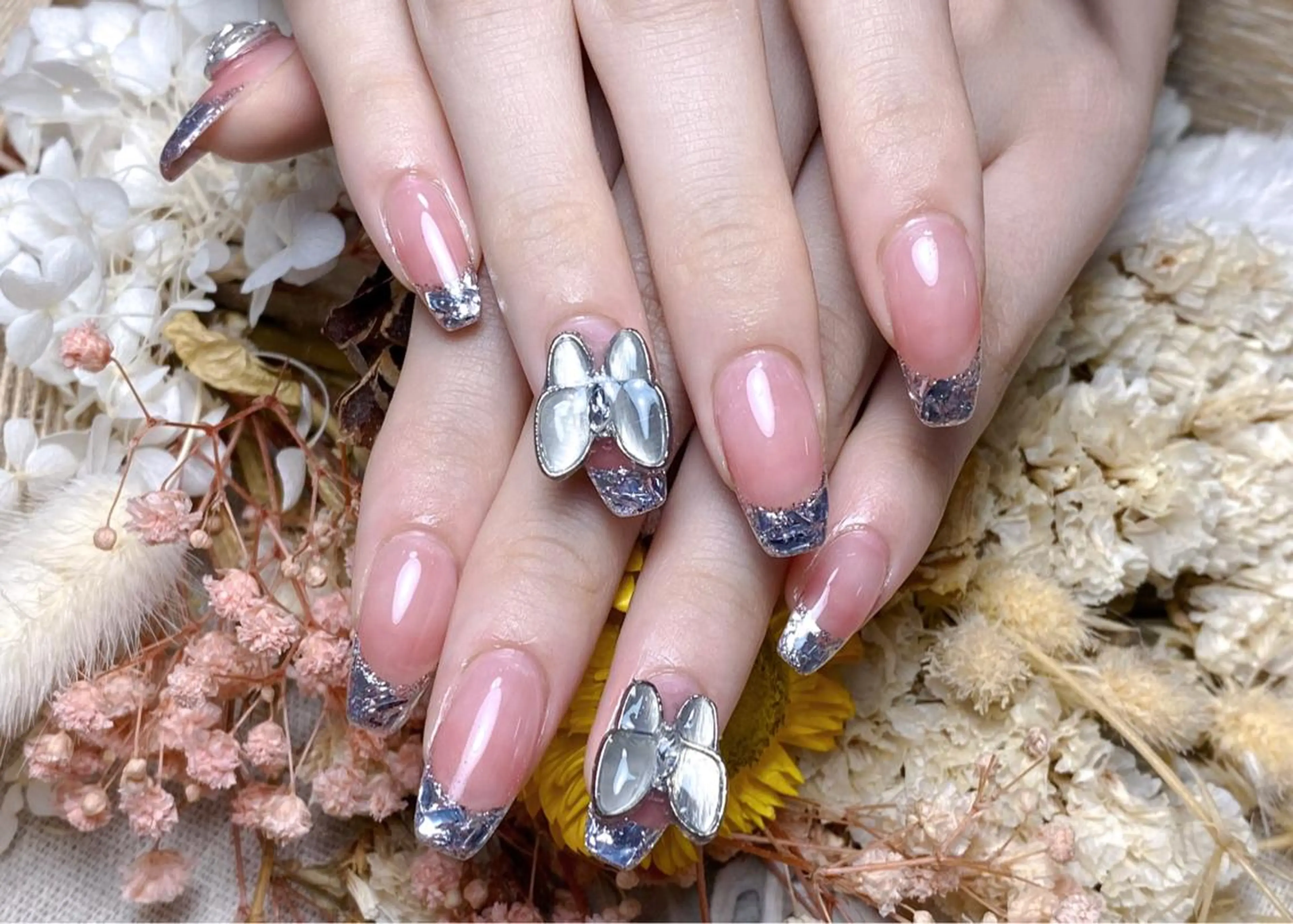 ネイル フレンチネイル グラデーション ハンドネイル MSSugar Nailのネイルデザイン