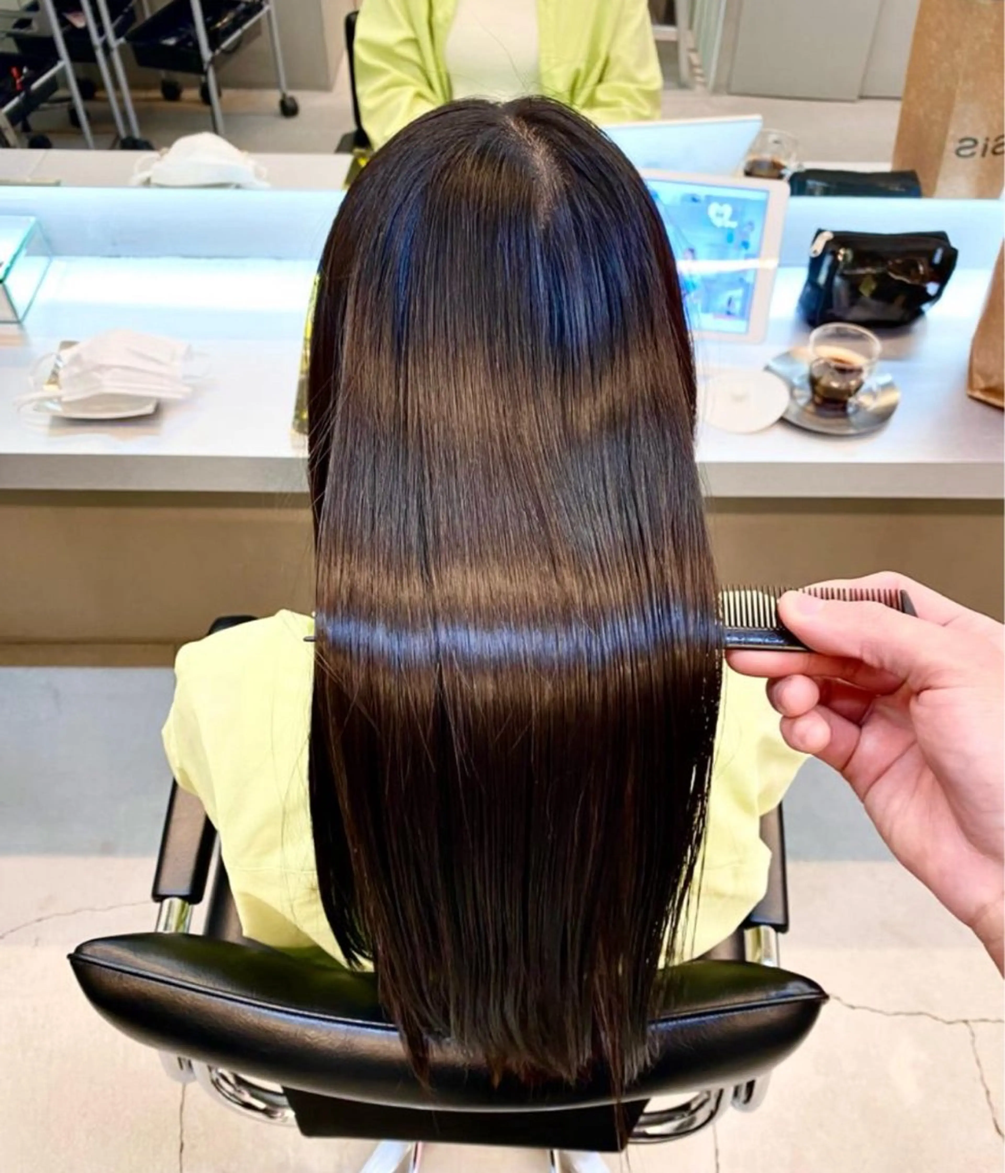 ロング パーマ ワイドバング 酸性ストレート ストレートパーマ カット 縮毛矯正 トリートメント ✨髪質改善職人✨ デザインカラー/若林のヘアスタイル