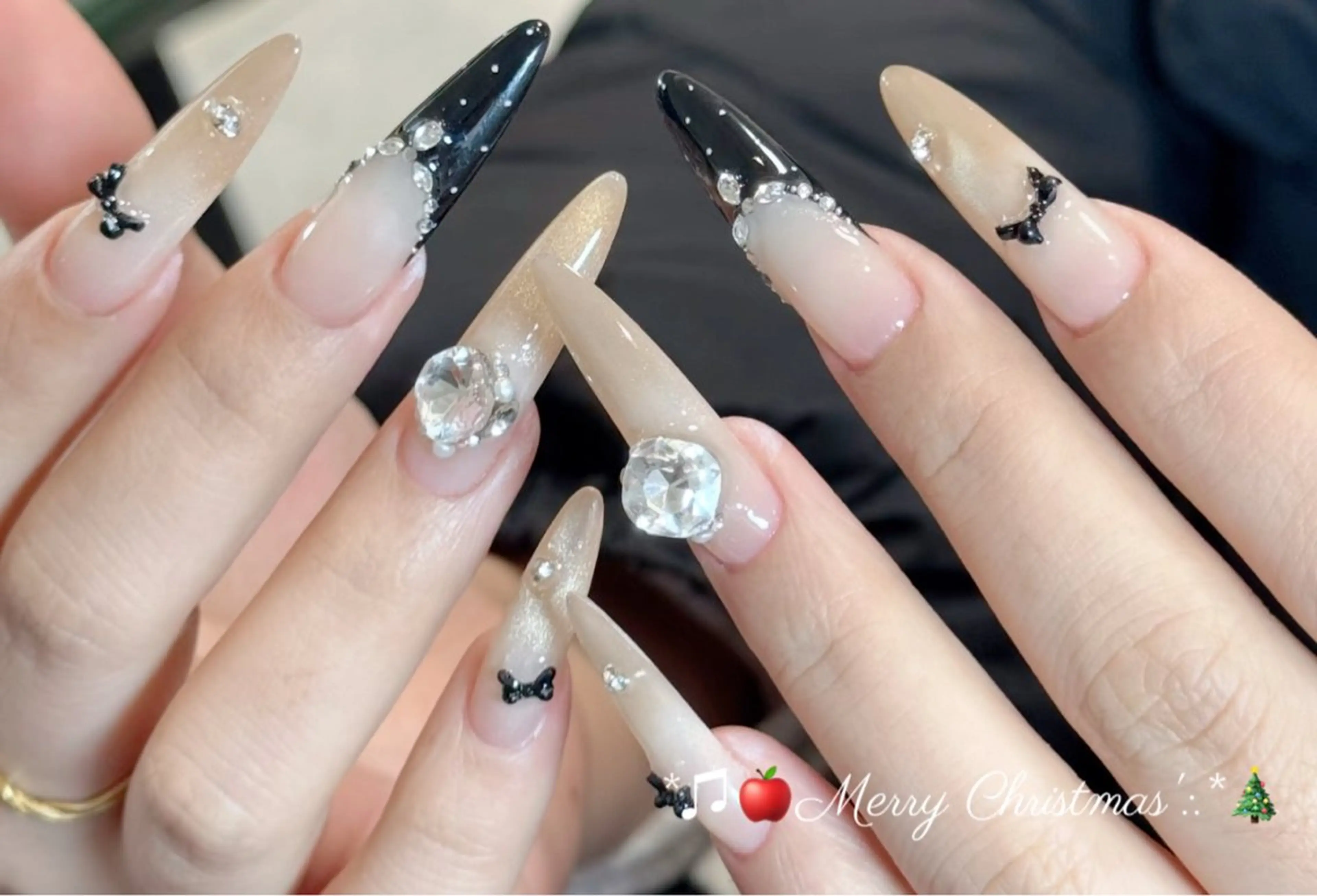 ネイル ハンドネイル コネコ ネイルサロンのネイルデザイン