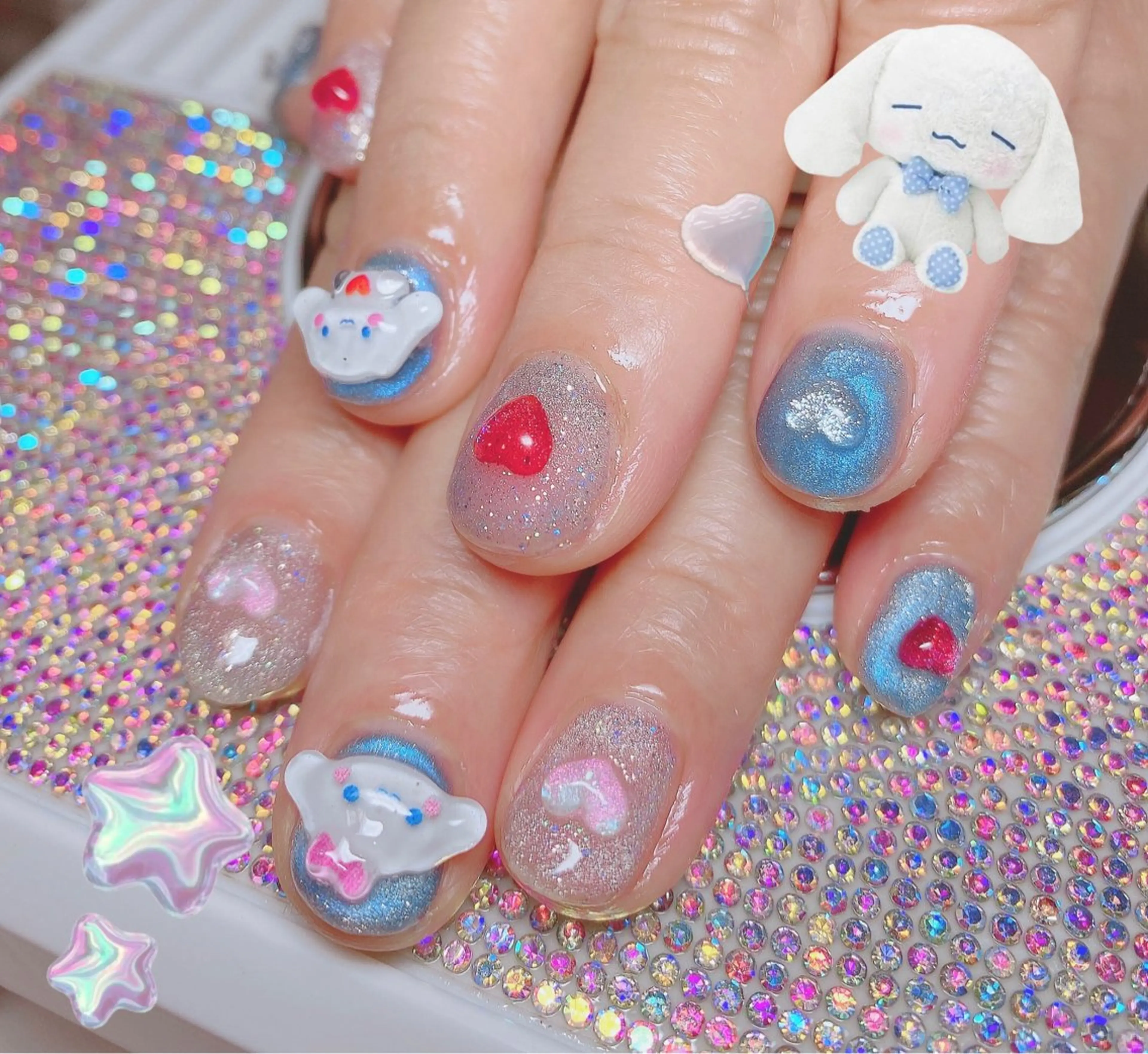 ネイル n o q r m. n a c h iのネイルデザイン