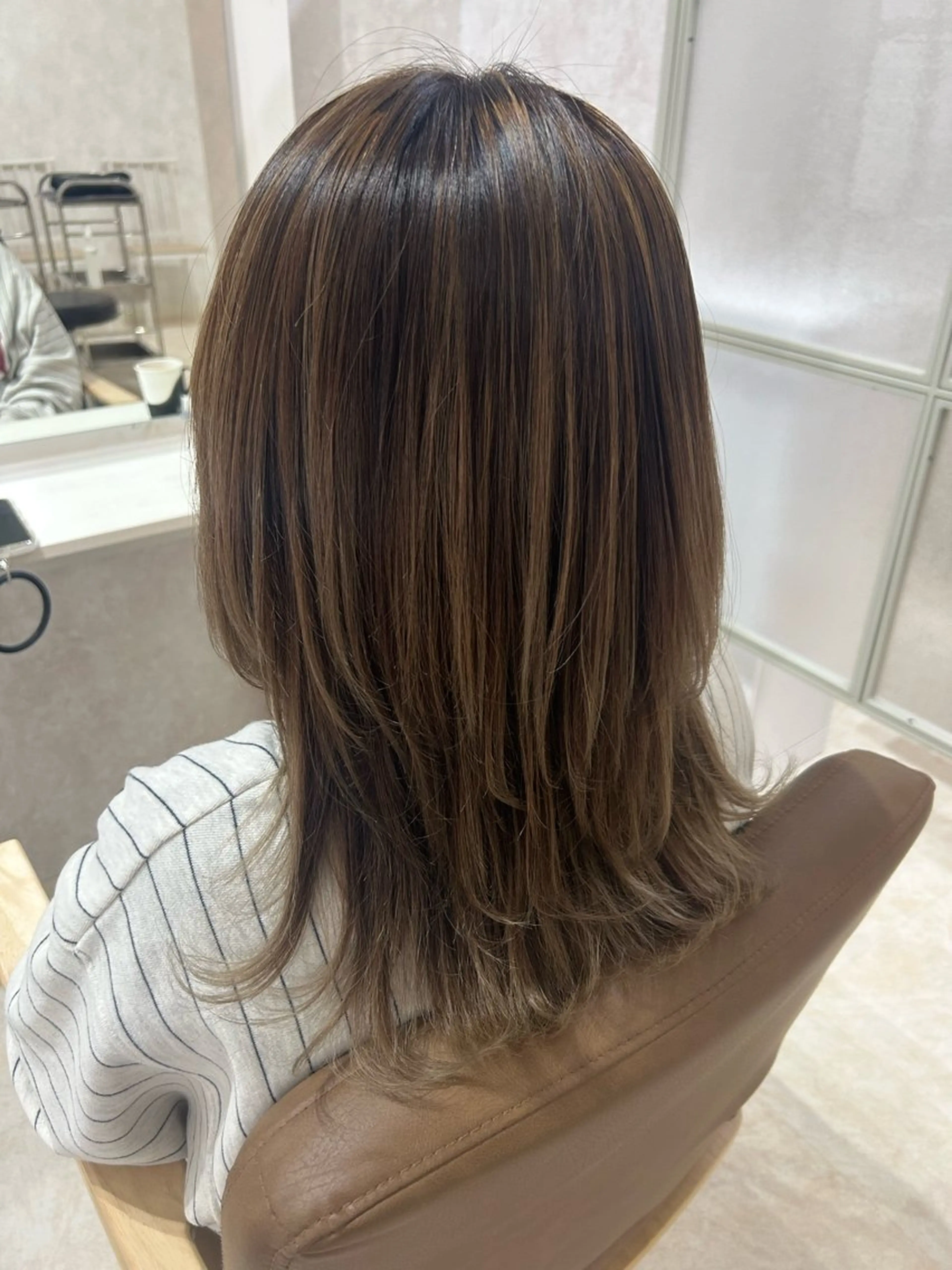 セミロング カラー ヘアカラー トリートメント 🧸MAKOTO🧸 ✂︎💚Rico💚のヘアスタイル