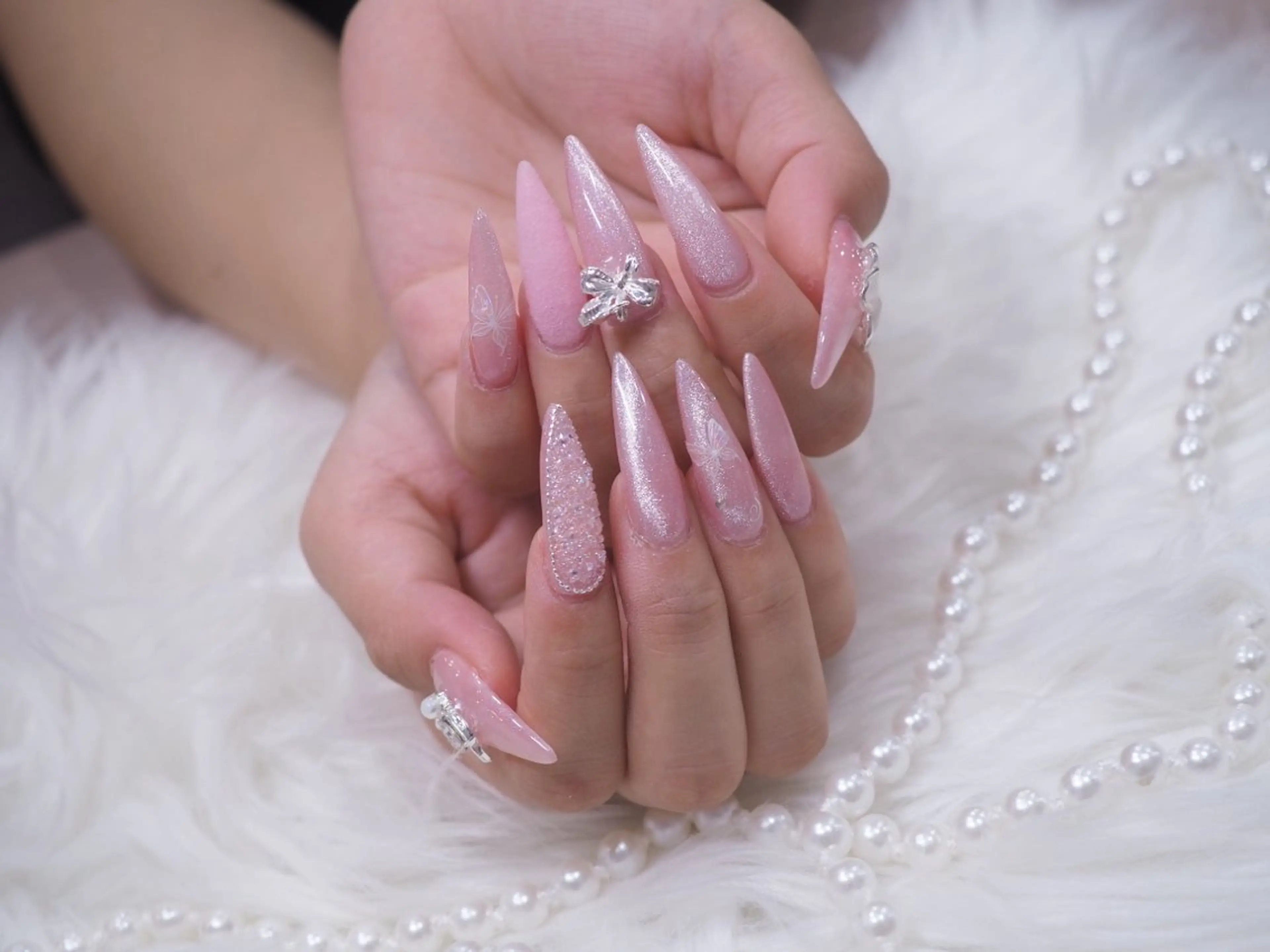 ネイル 西原 愛莉のネイルデザイン