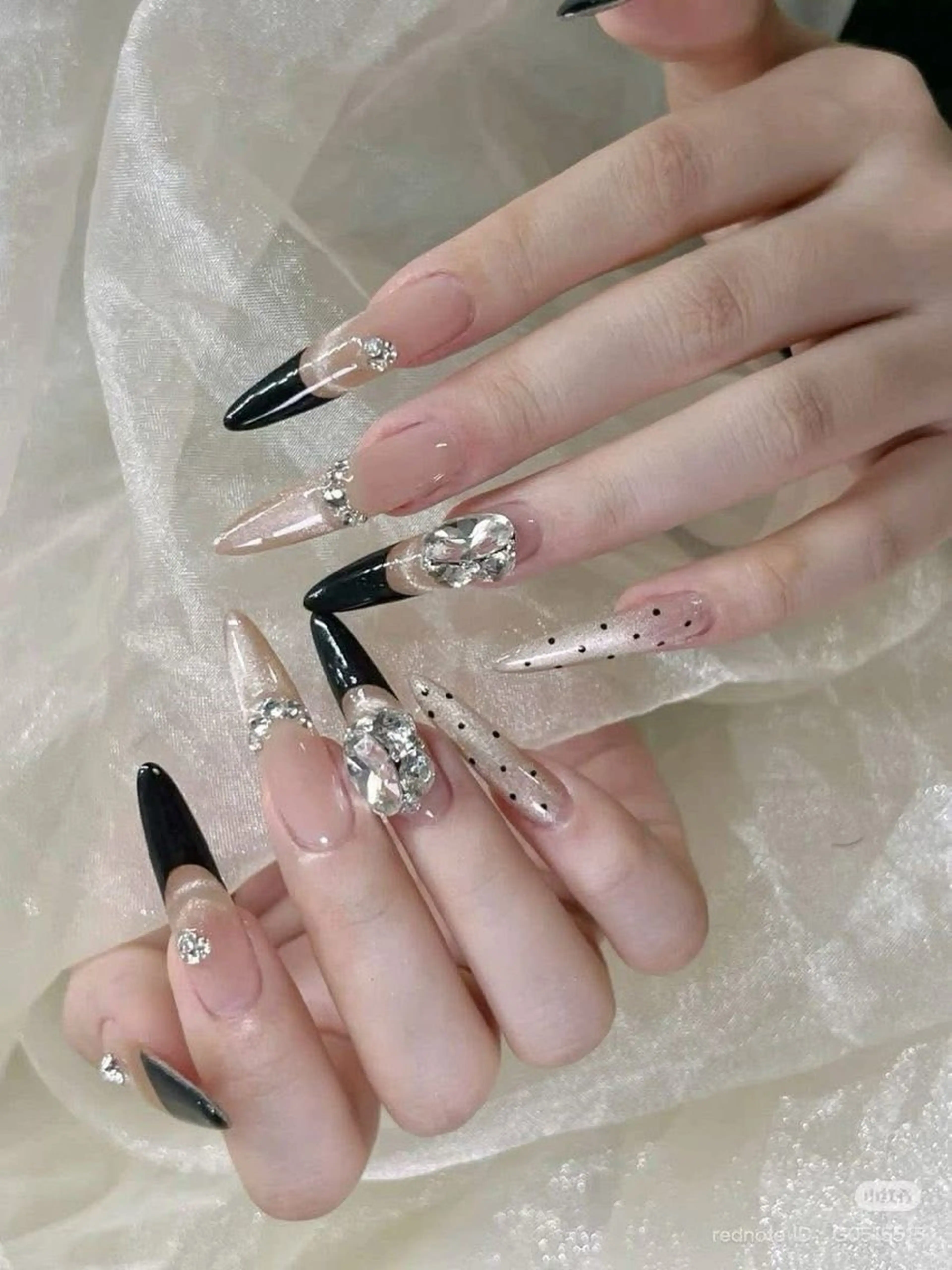 ハンドネイル💅  オフあり💕ネイルチップ💓の写真