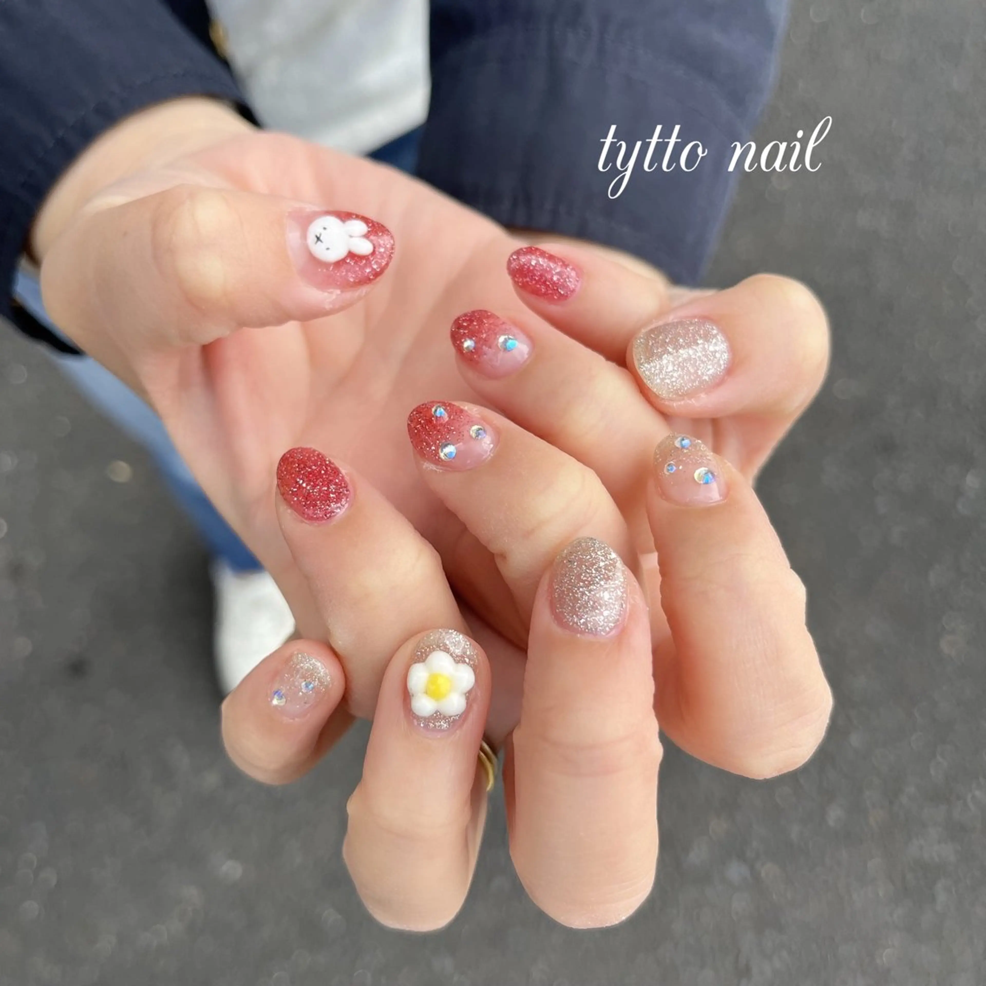 ネイル グラデーション キラキラネイル 韓国ネイル ラメ(グリッター) ラメグラデーション tytto nail ❤︎‪‪eri‪‪のネイルデザイン