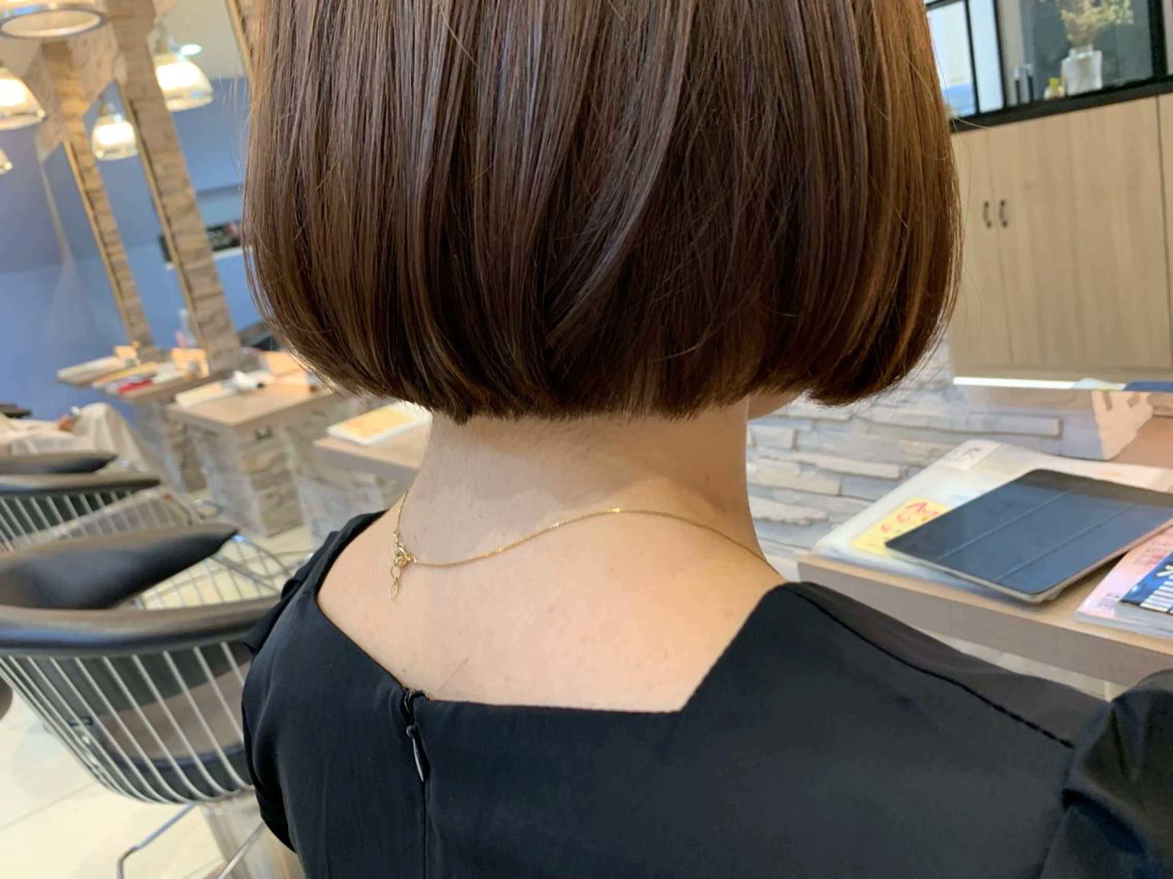 ショート カラー ボブ トリートメント 早坂 裕真のヘアスタイル