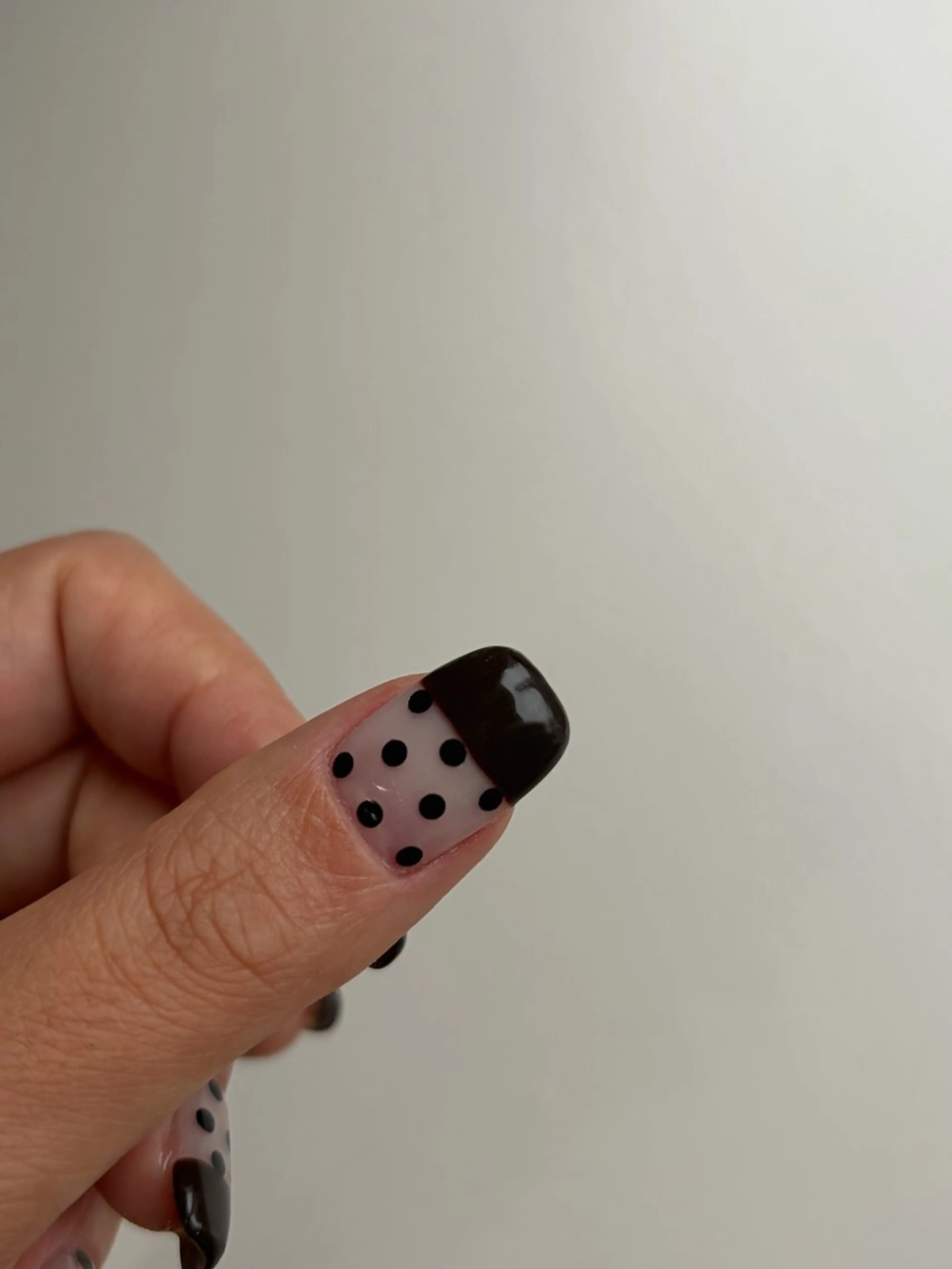 ネイル ハンドネイル NINE_ SAKIのネイルデザイン