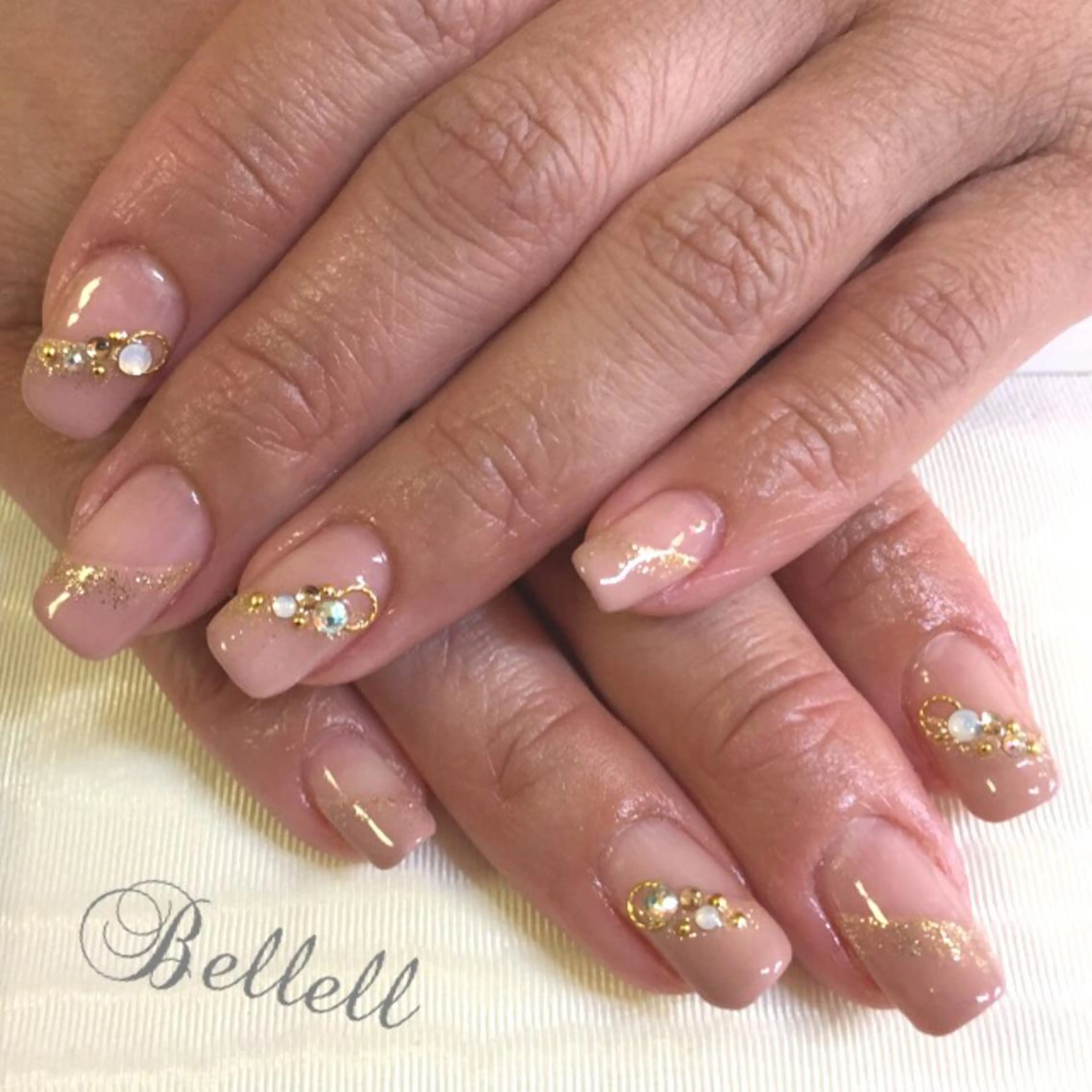 ネイル 青木 綾子のネイルデザイン