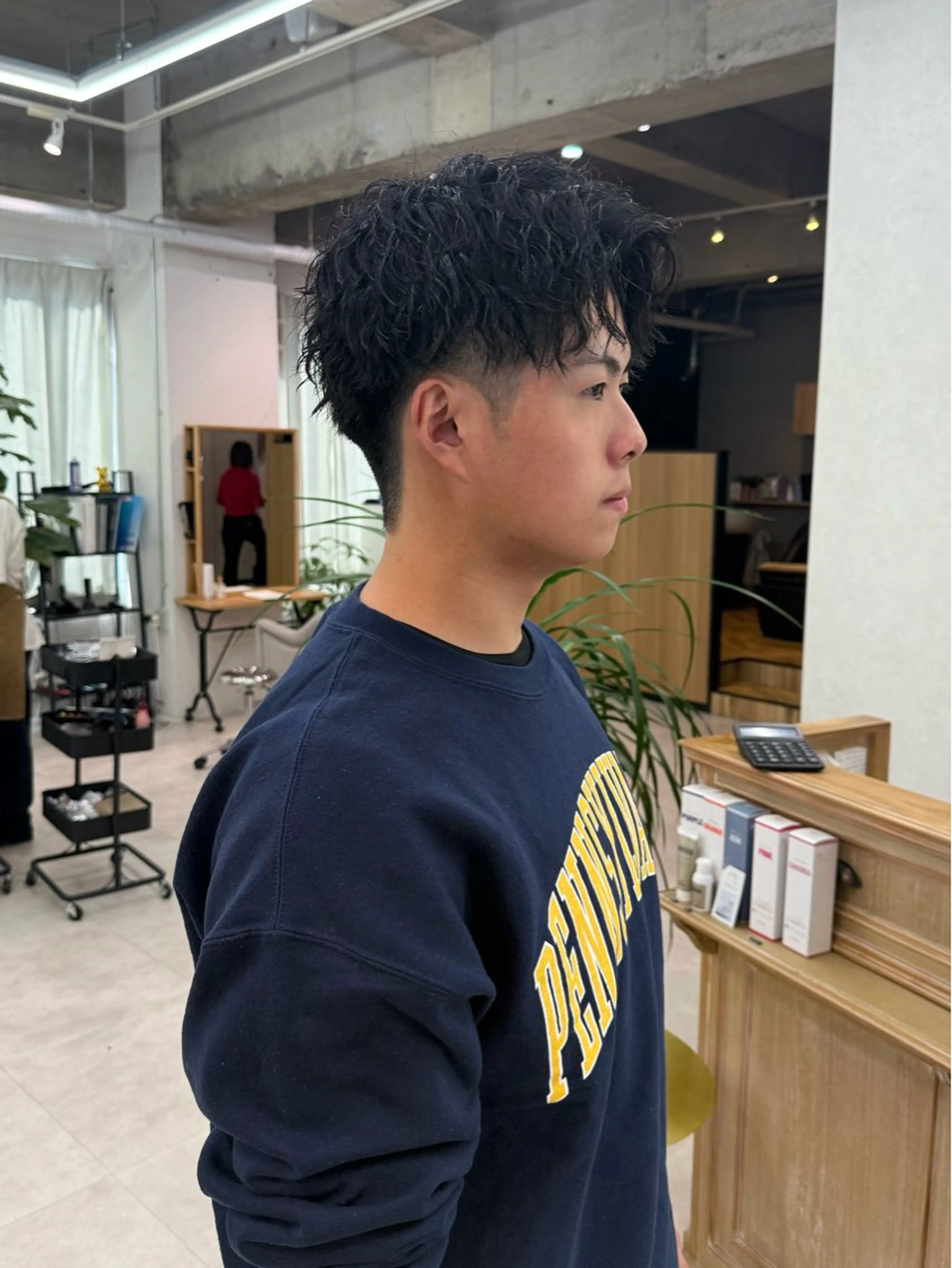 パーマ メンズ 渡邉 あいのヘアスタイル