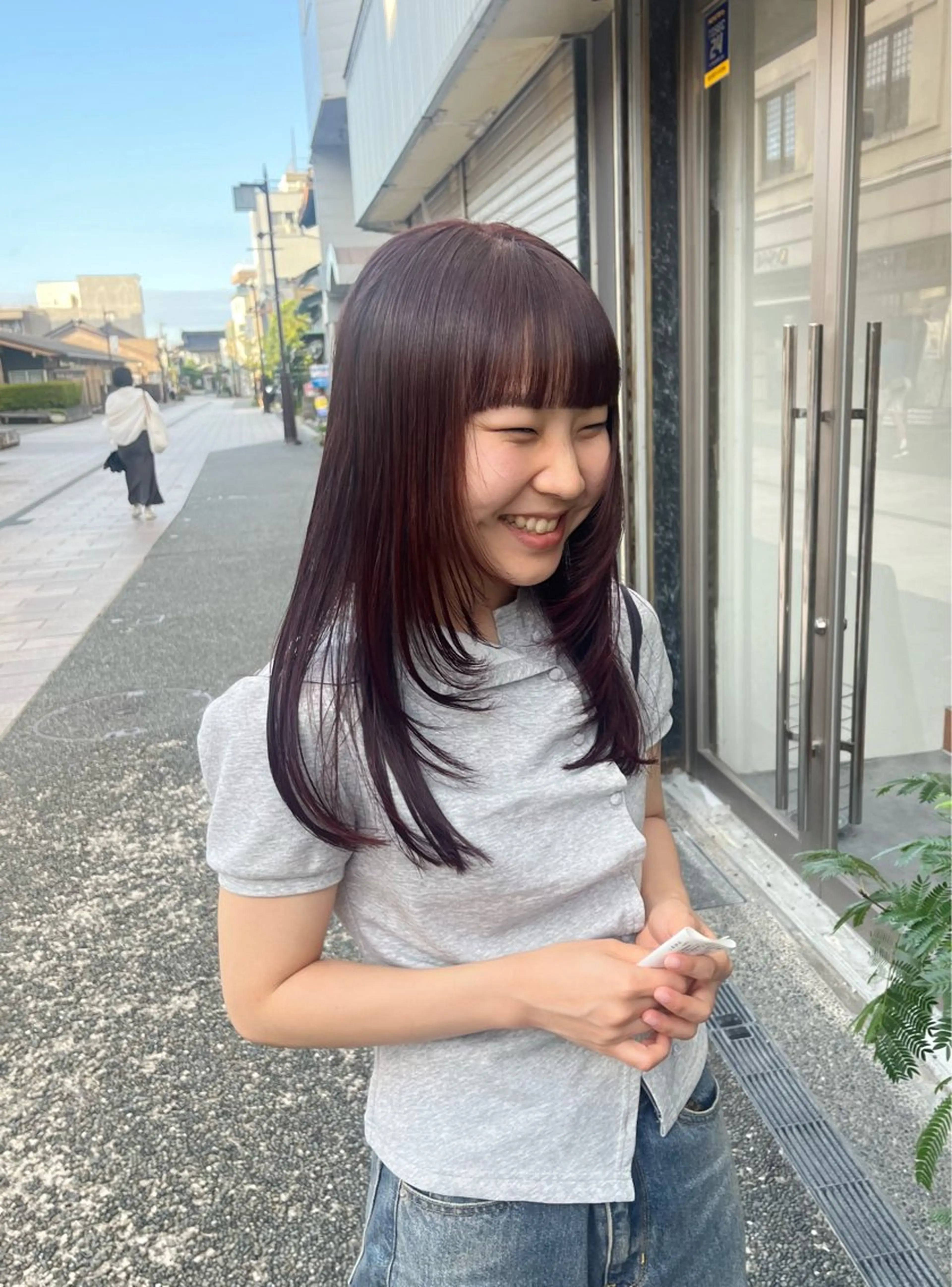ロング 顔まわりレイヤー 顔周りカット レイヤーカット カット ヘアカラー 🟣金沢駅近covo SHUNNA🟣のヘアスタイル