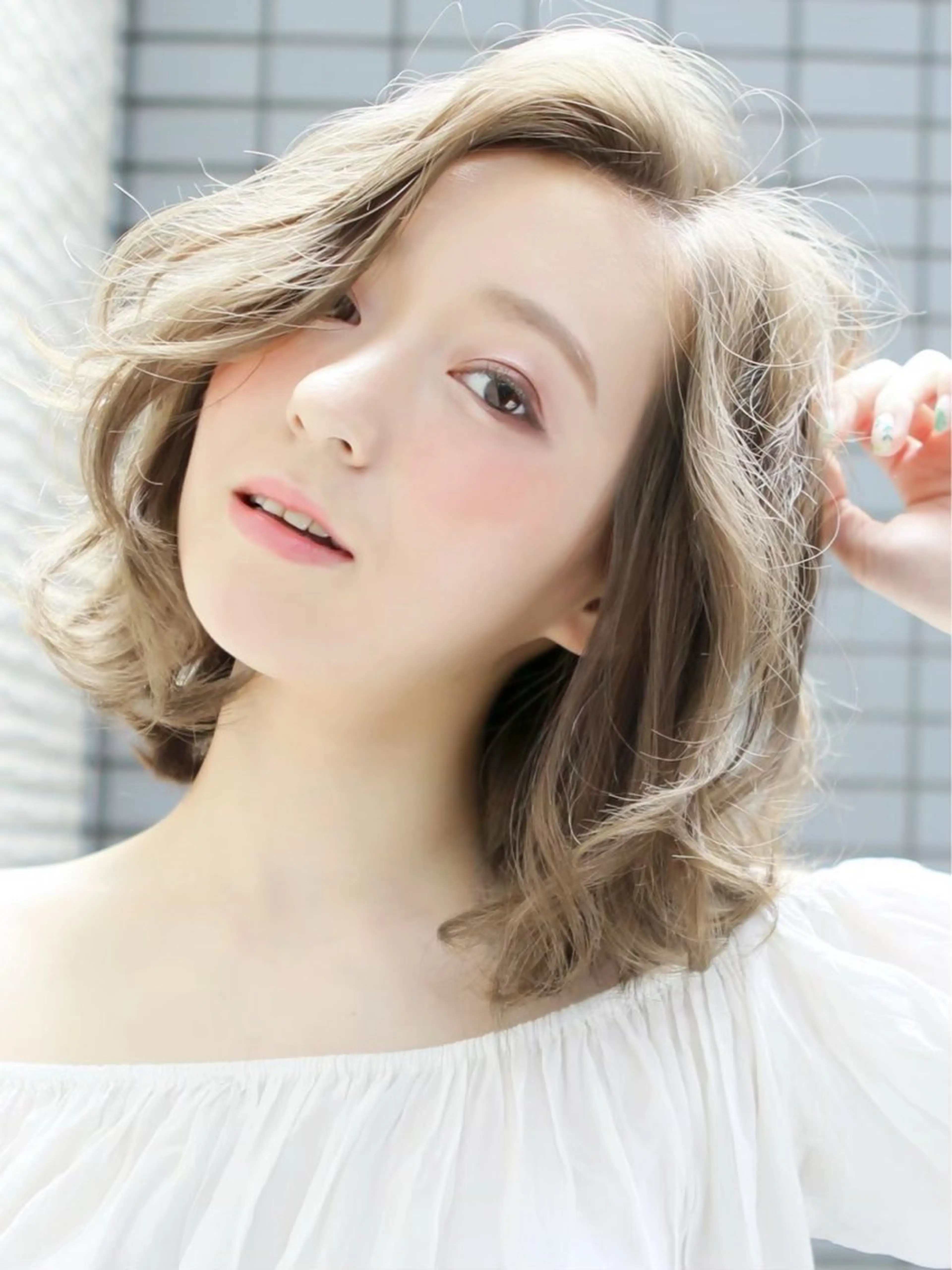 ミディアム パーマ 髙橋 紗来のヘアスタイル