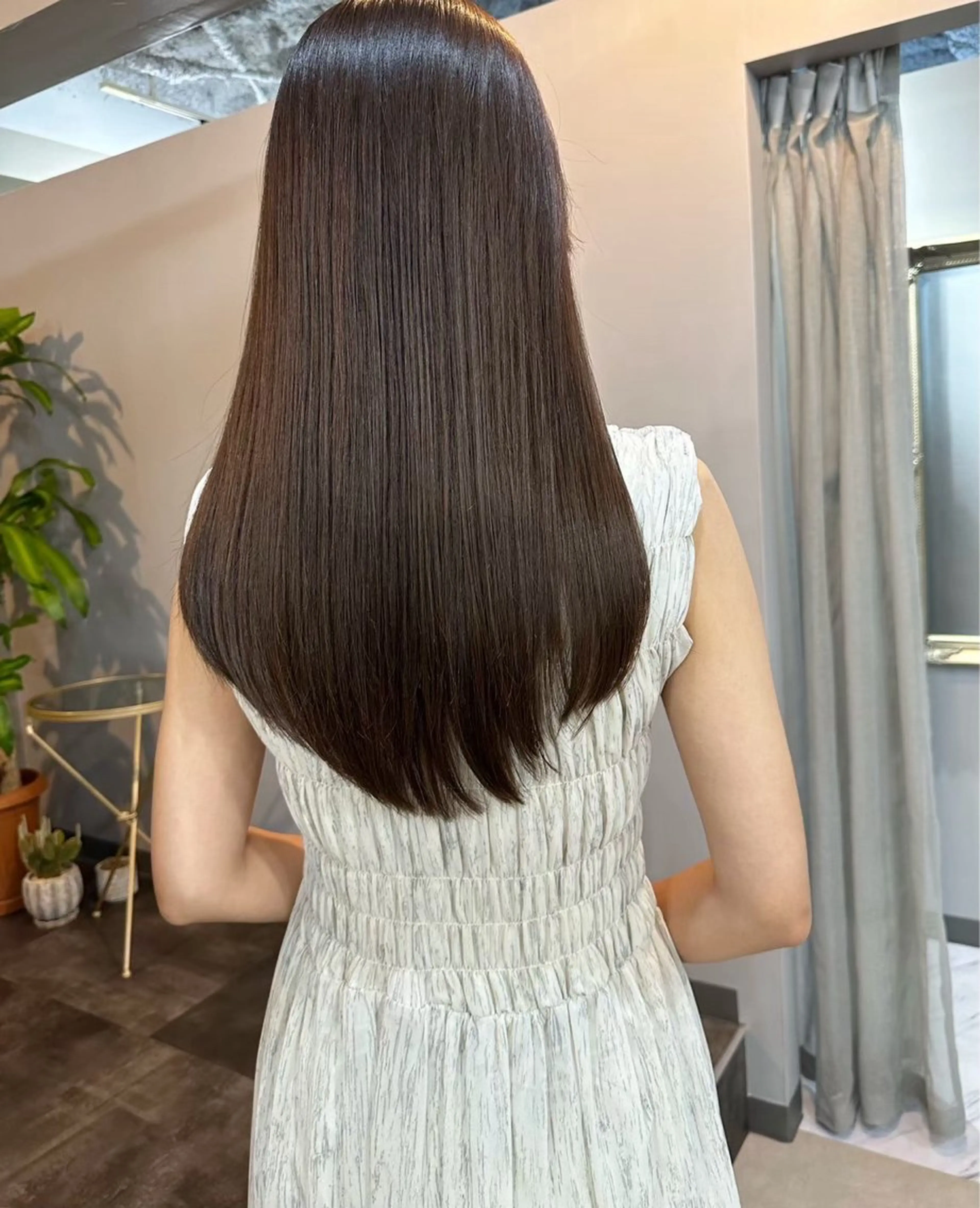 カット+エドルカラー🩷+flowdiaトリートメントの写真
