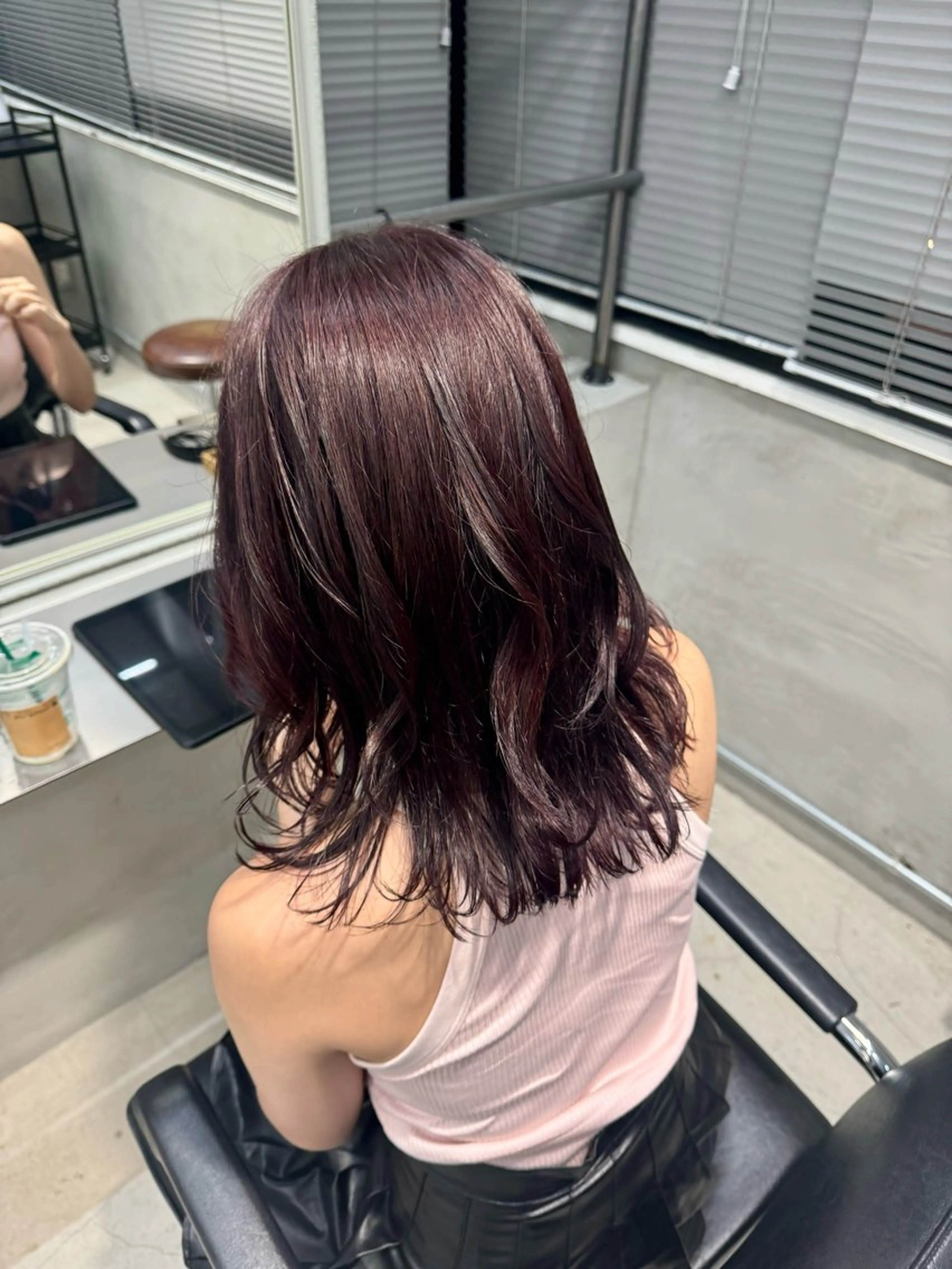 ミディアム カラー ピンクカラー tetohair ありもとみゆのヘアスタイル