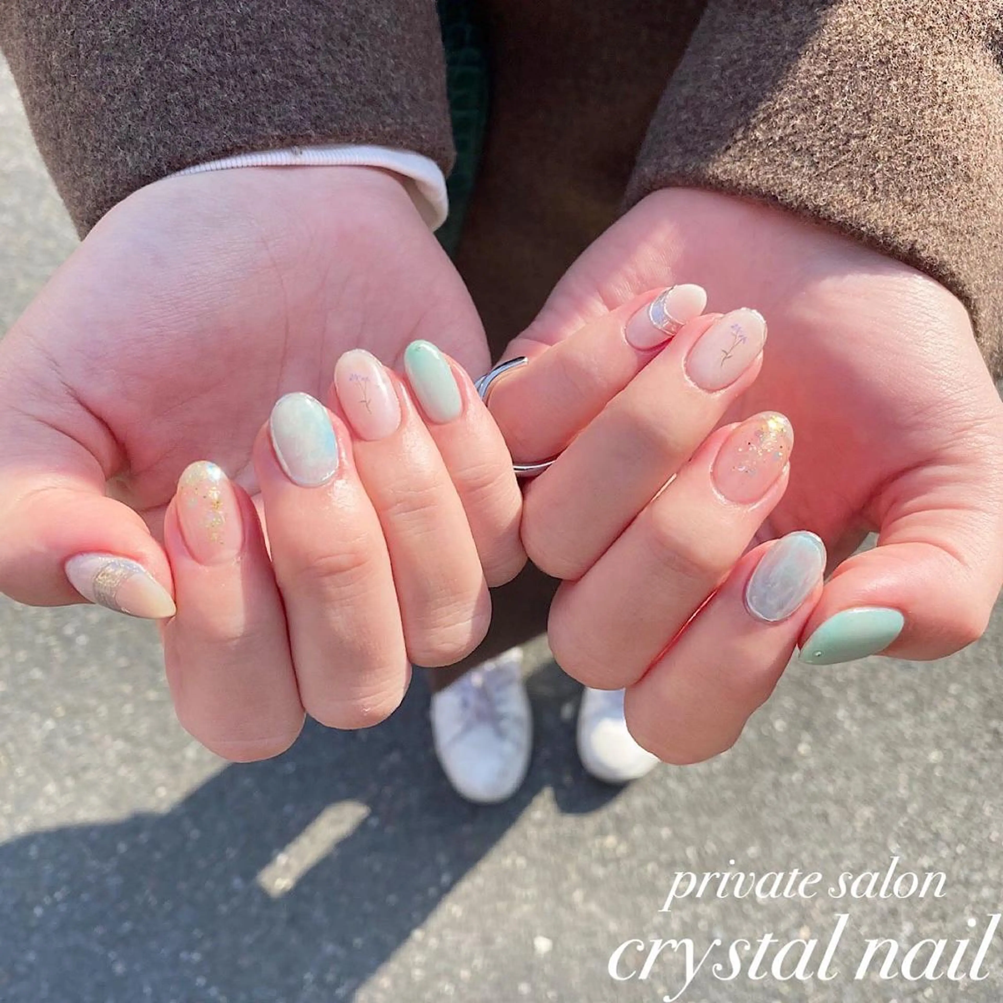 ネイル Crystal Nailのネイルデザイン