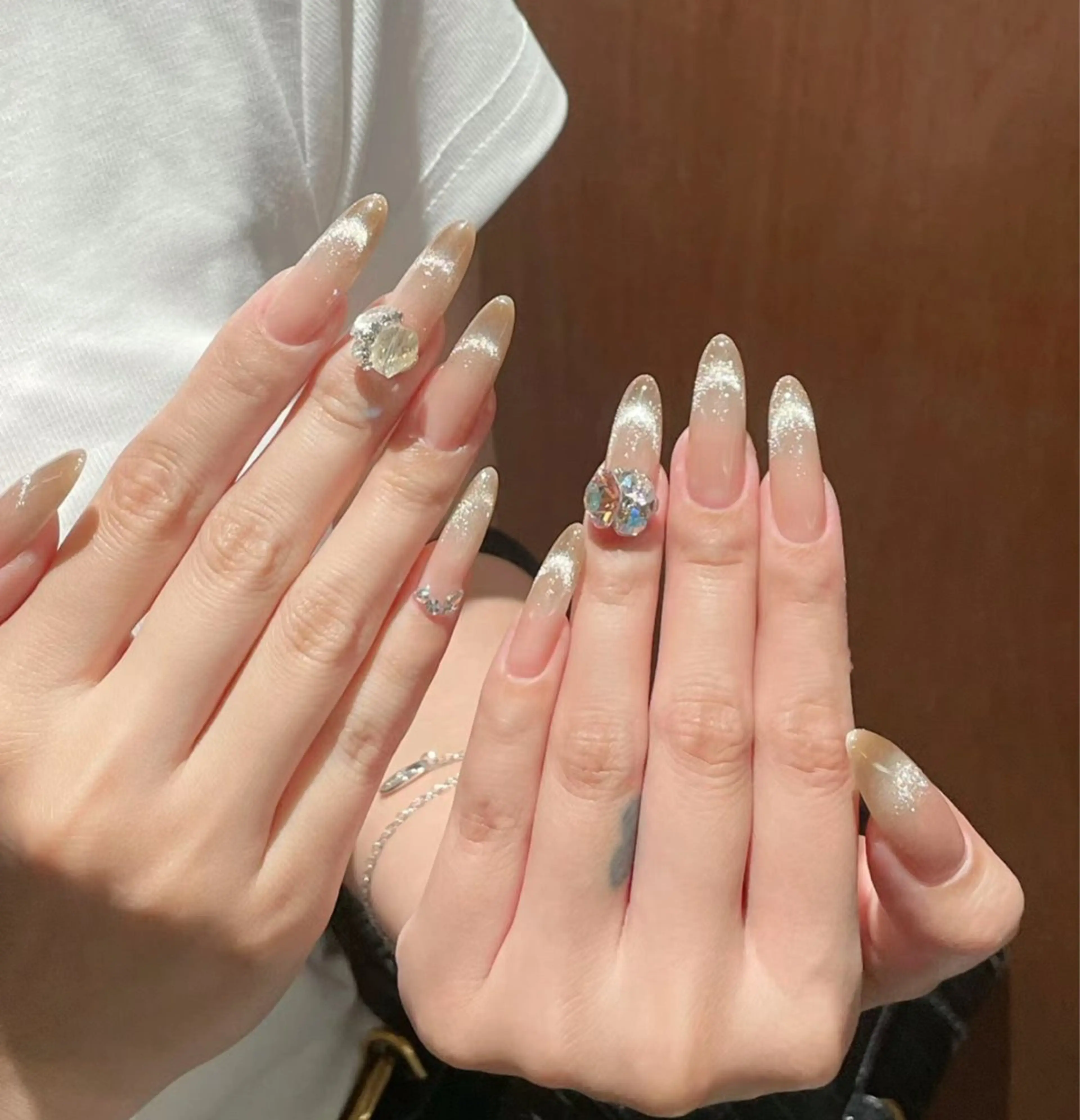 ネイル ハンドネイル M🌷nail 長さだし専門店のネイルデザイン
