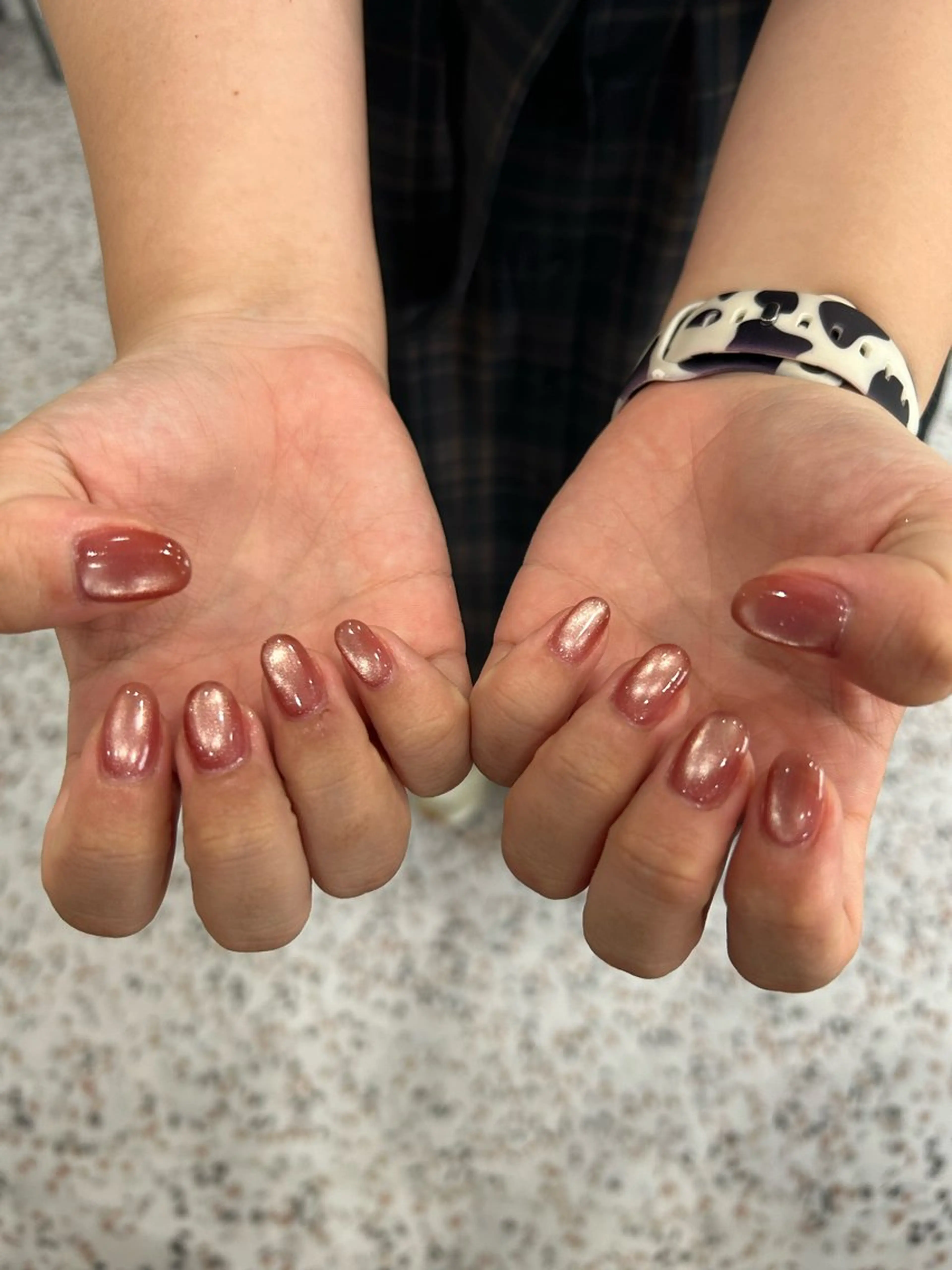 ネイル ハンドネイル snazzy所属・小松 千冬のネイルデザイン