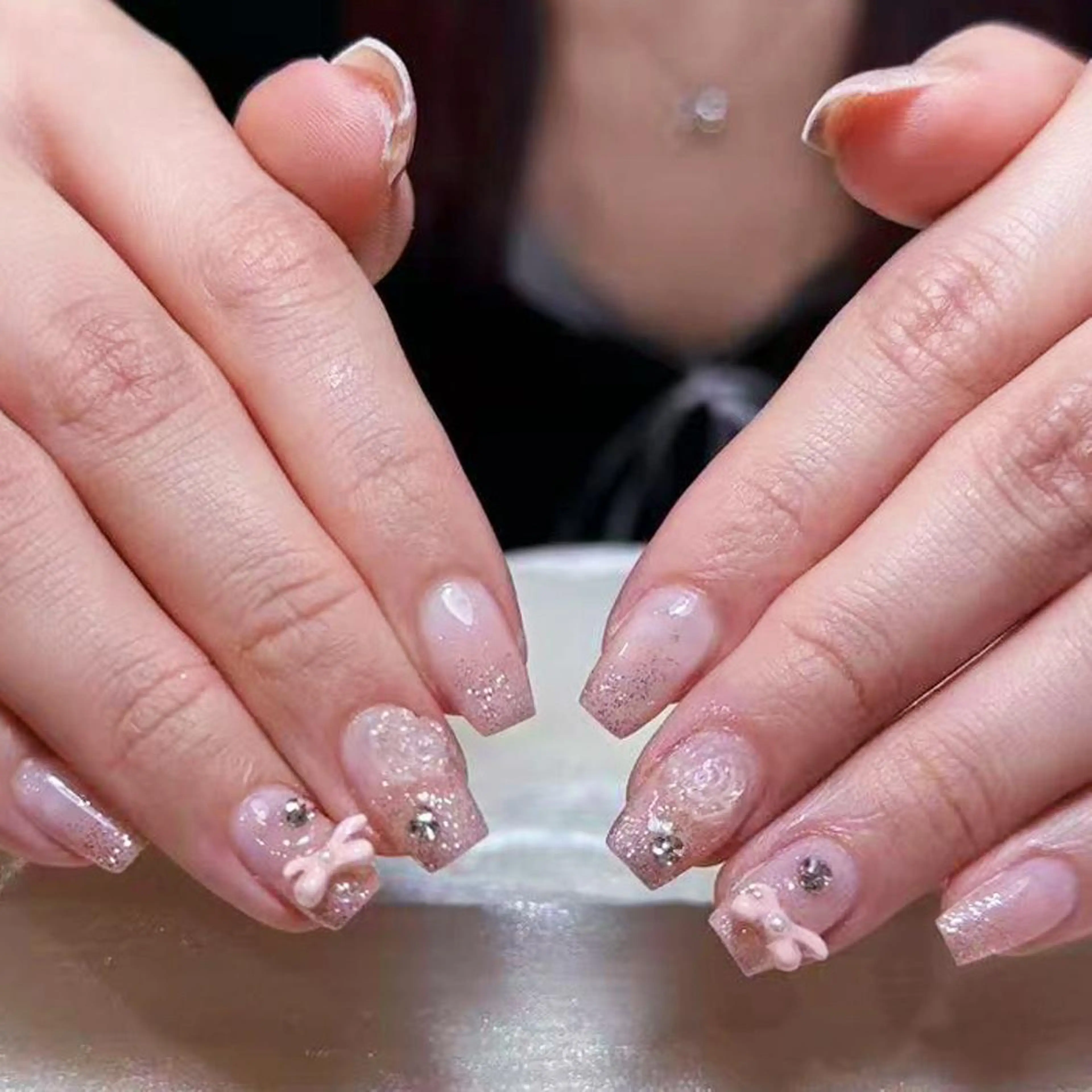 ネイル アートネイル オーロラネイル ガーリー キラキラネイル マグネットネイル ハンドネイル YOYO 💅のネイルデザイン