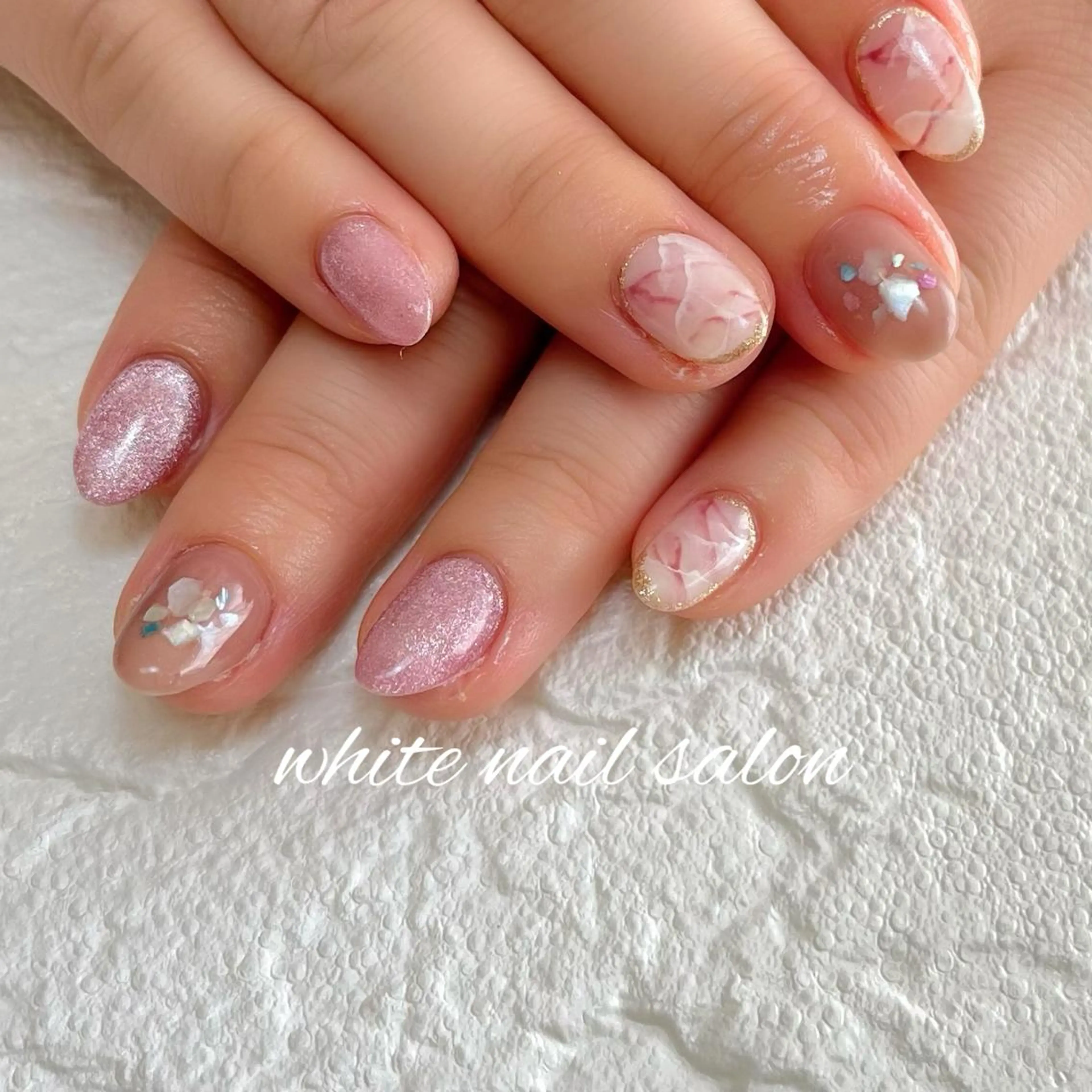 ネイル フットネイル ジェルネイル ハードジェル ラメ(グリッター) 持ち込み ハンドネイル white nail salonのネイルデザイン