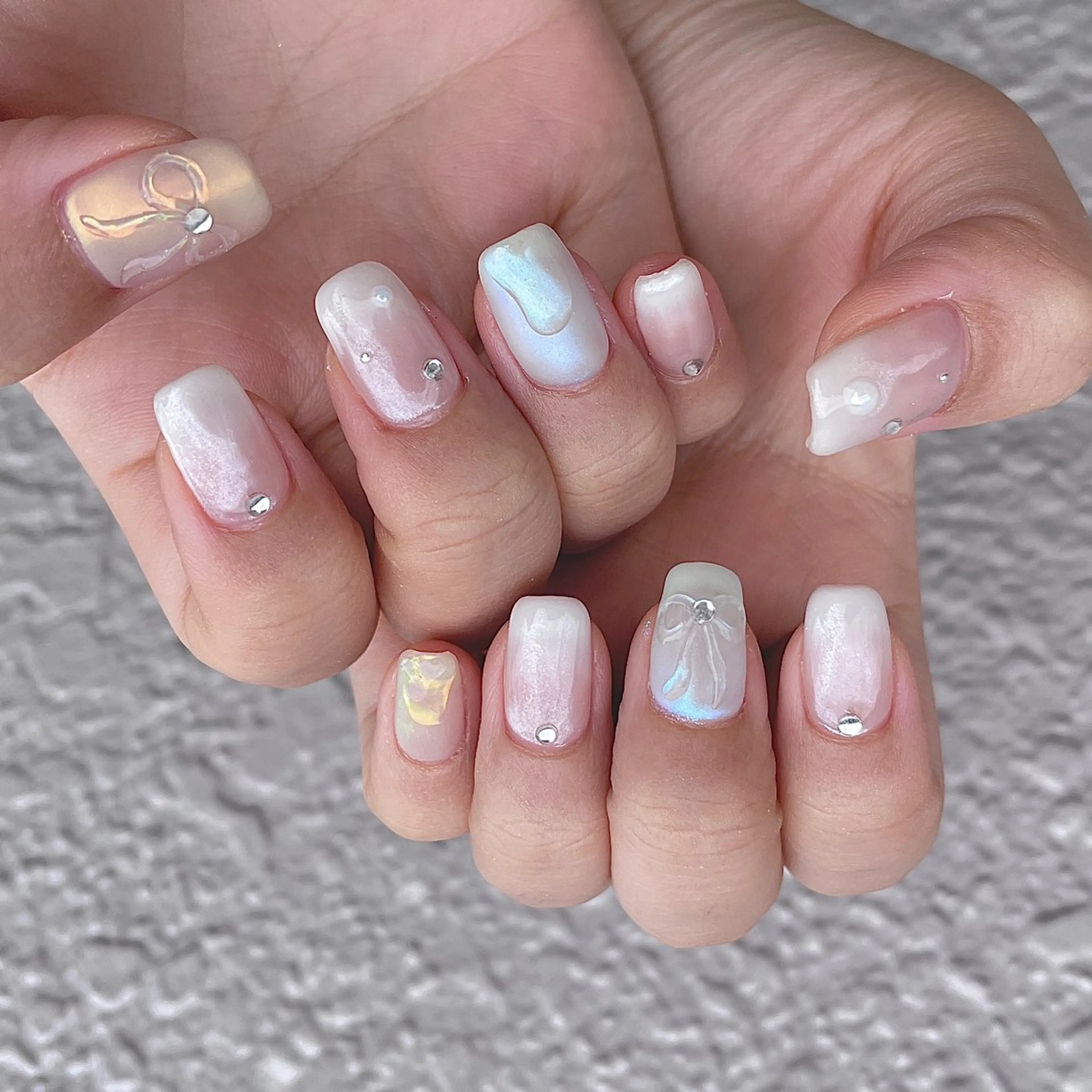 ネイル オーロラネイル 氷ネイル・うるうるネイル 韓国ネイル ニュアンスネイル オフィスネイル ハンドネイル acs.n所属・ネイル,耳つぼ 風間すみれのその他イメージ