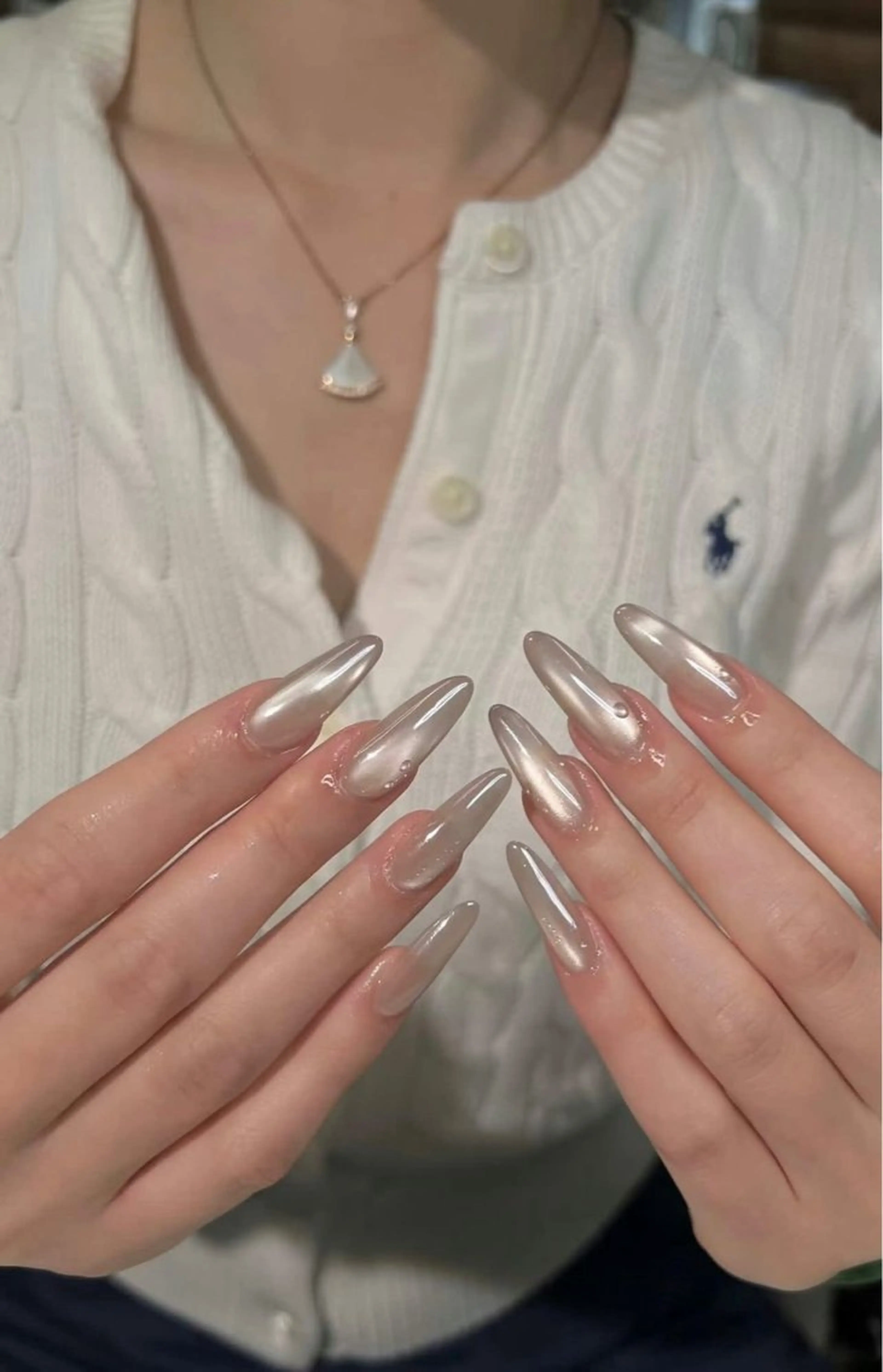 ネイル ハンドネイル T. Leeのネイルデザイン