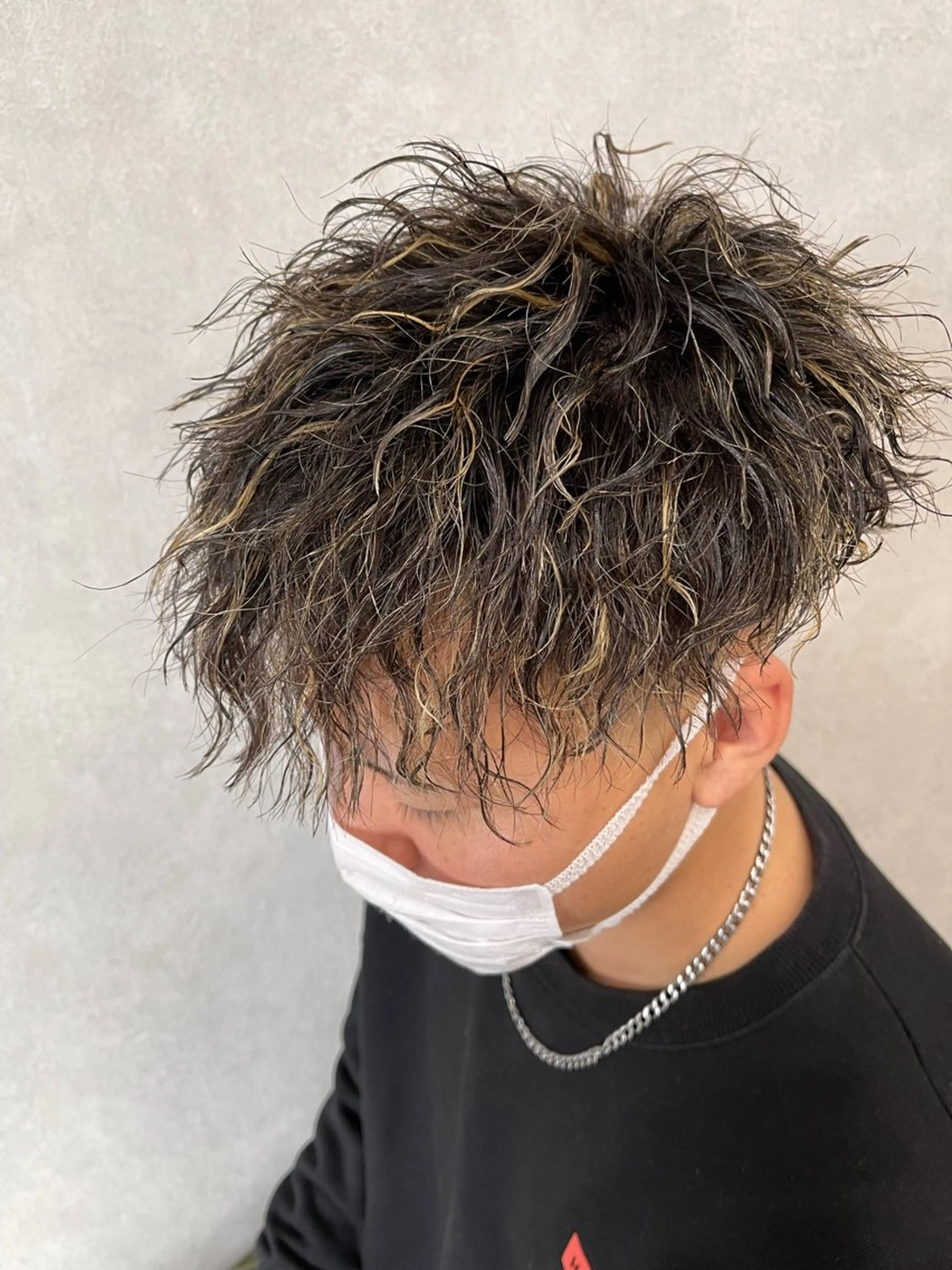 ショート カラー パーマ メンズ メンズメッシュ メッシュ カット パーマ tatsuki/ 天神メンズパーマのヘアスタイル