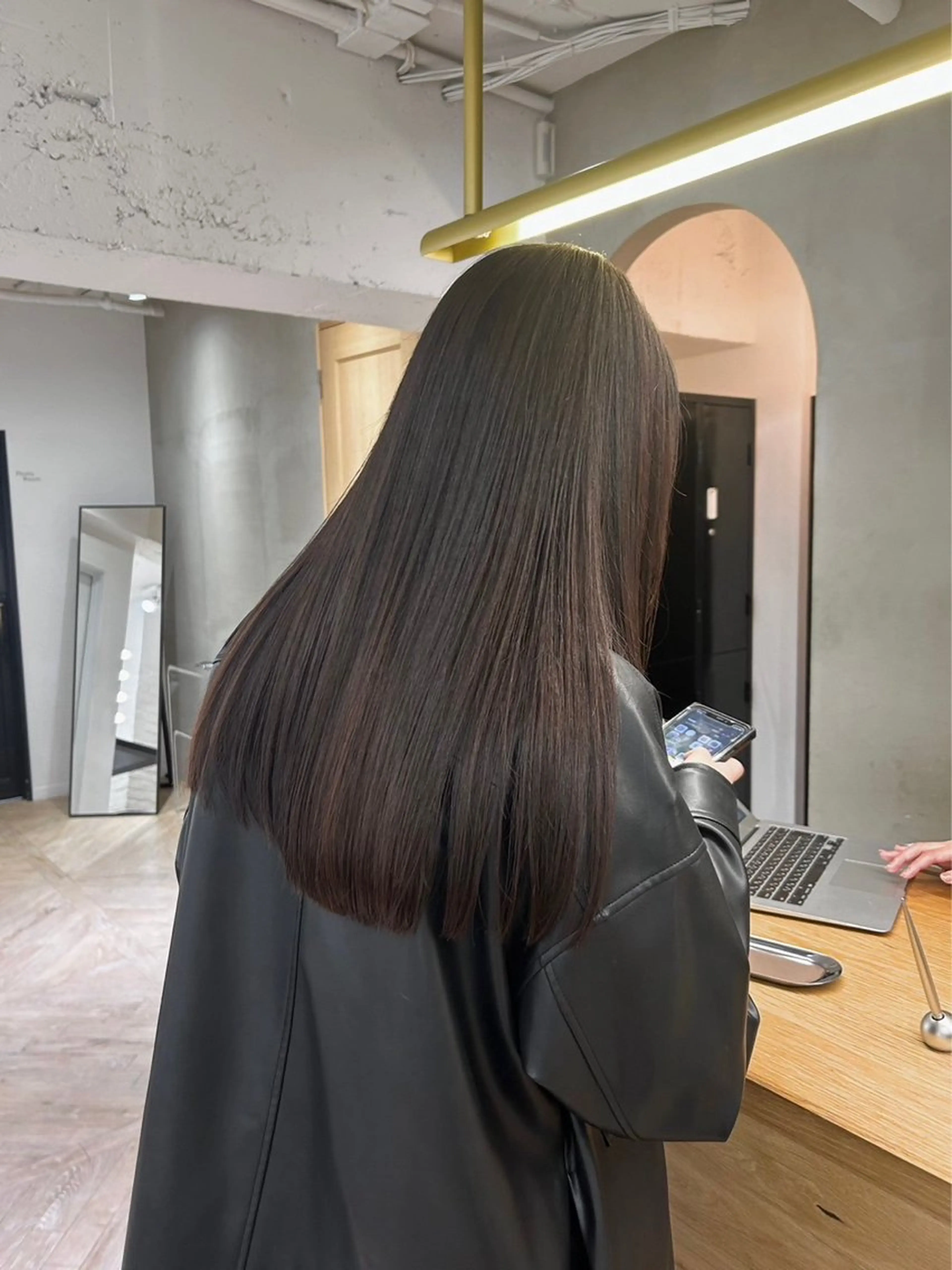 ミニモ限定価格🙆🏼‍♀️髪質改善カラーの写真