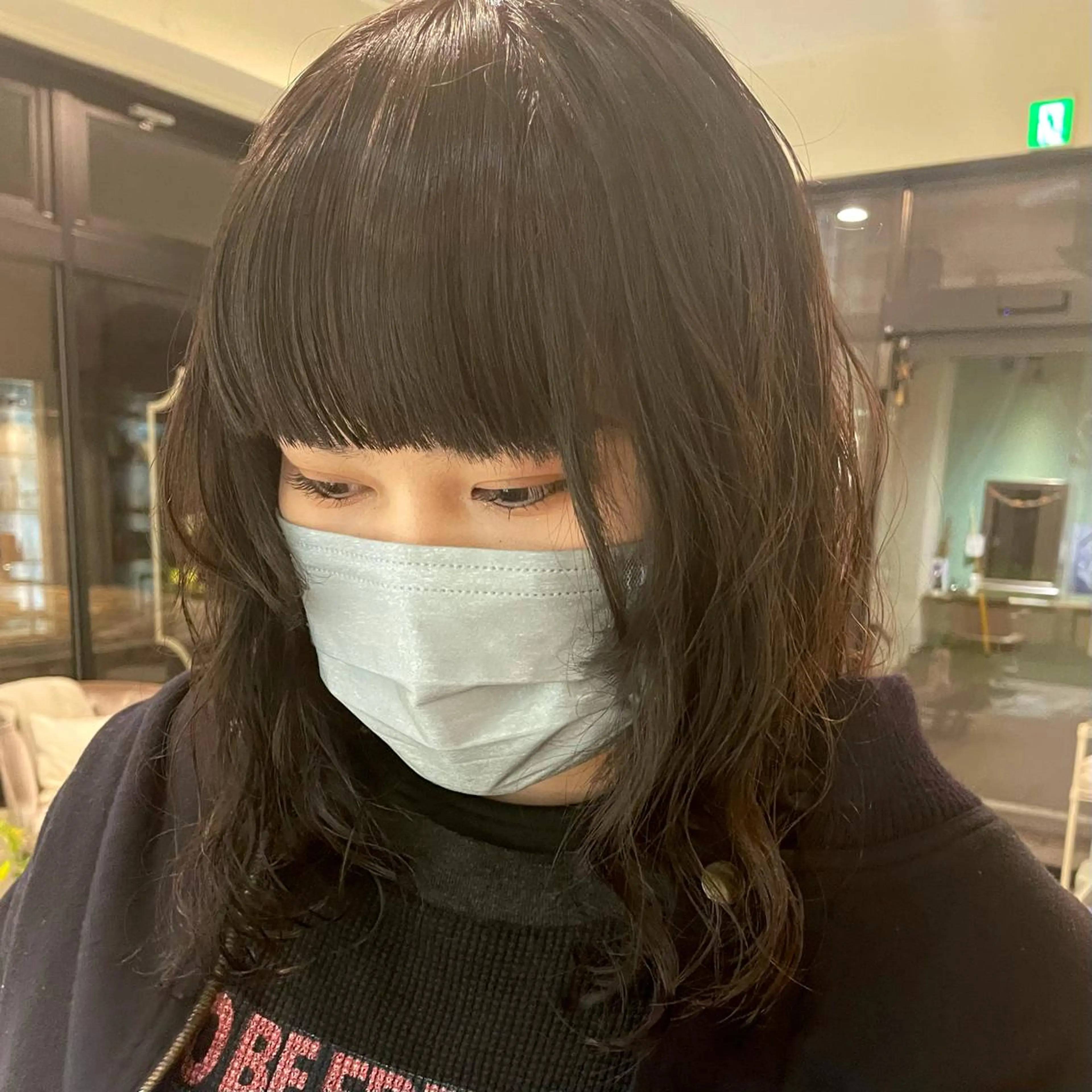 ミディアム カラー パーマ スナコザワ レナのヘアスタイル