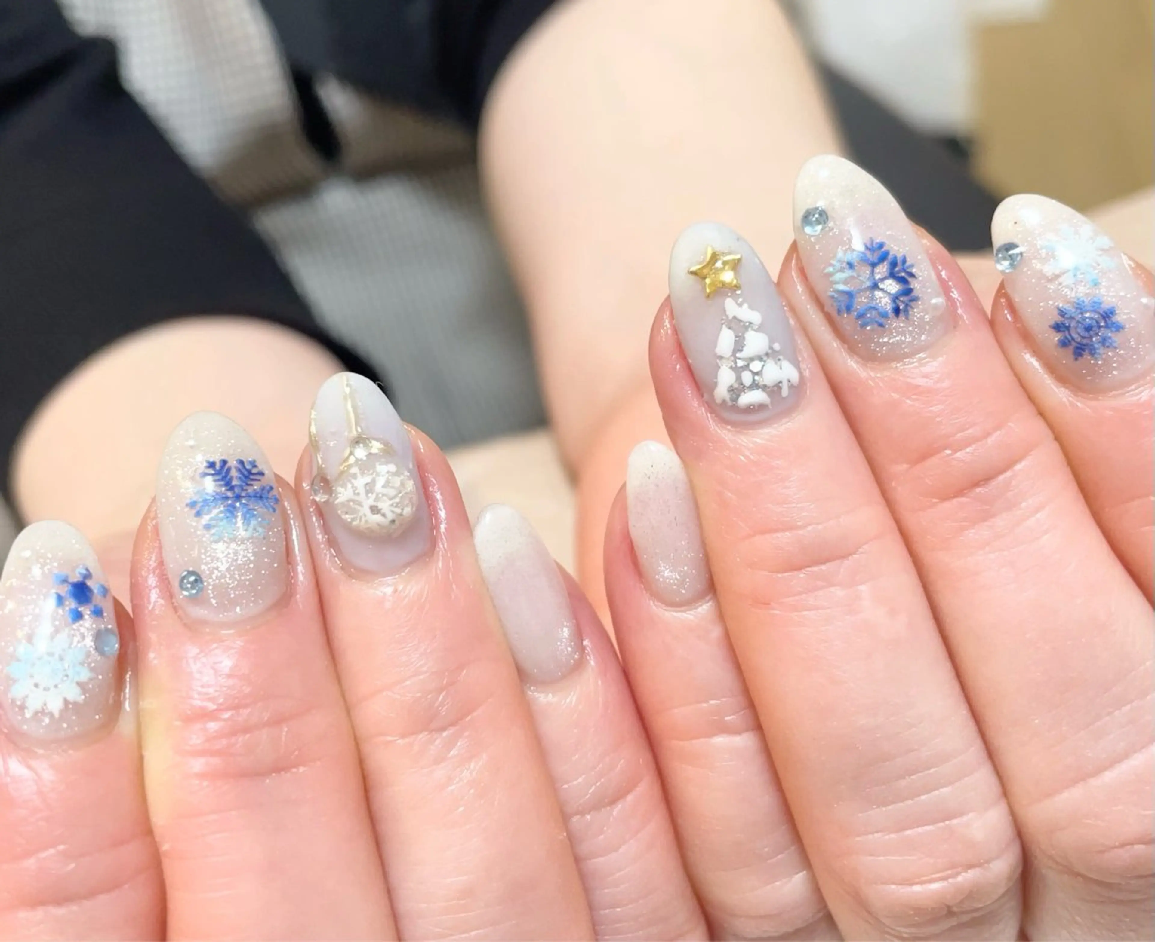 ネイル manis .のネイルデザイン