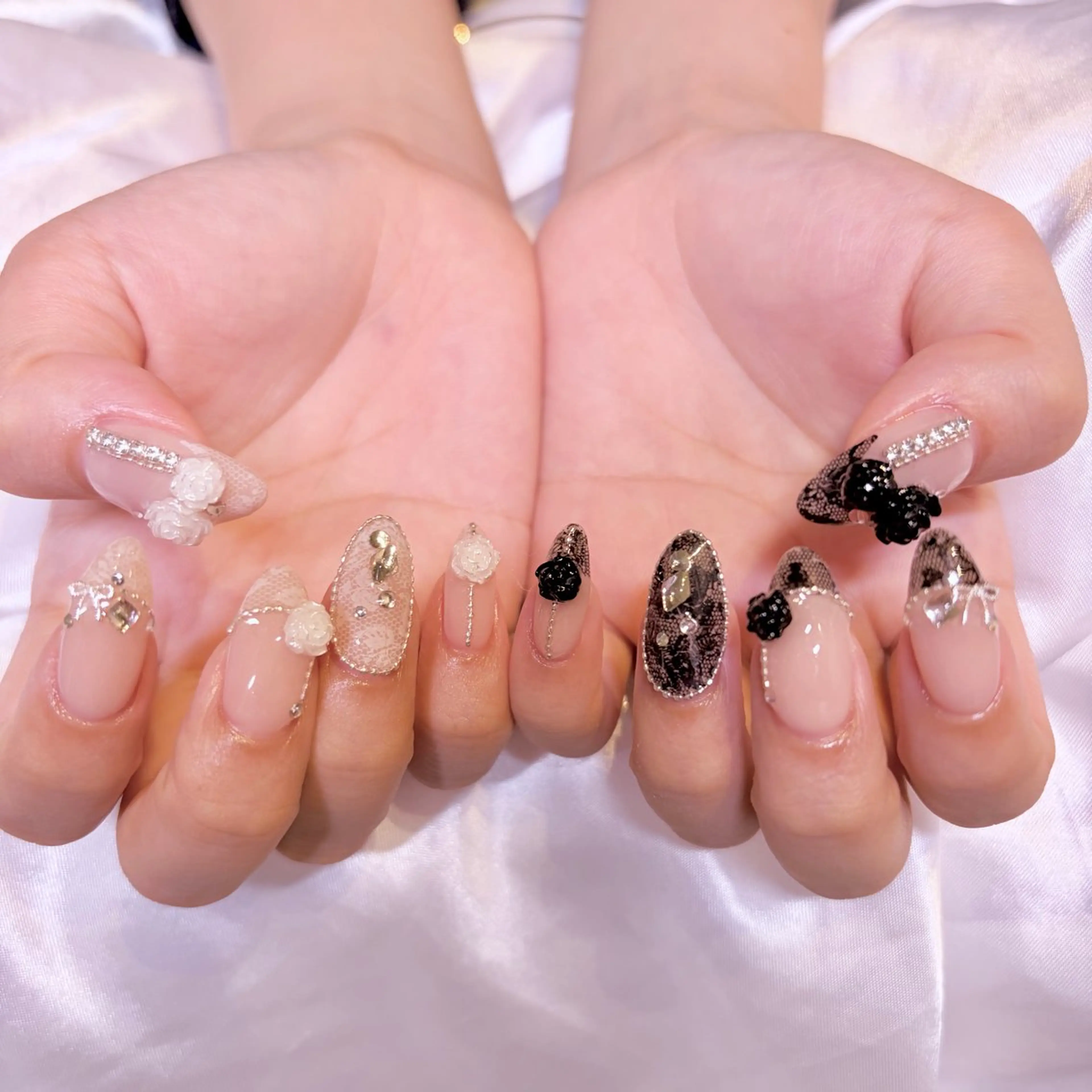 ネイル レース ハンドネイル nail salon e'mu💐のネイルデザイン
