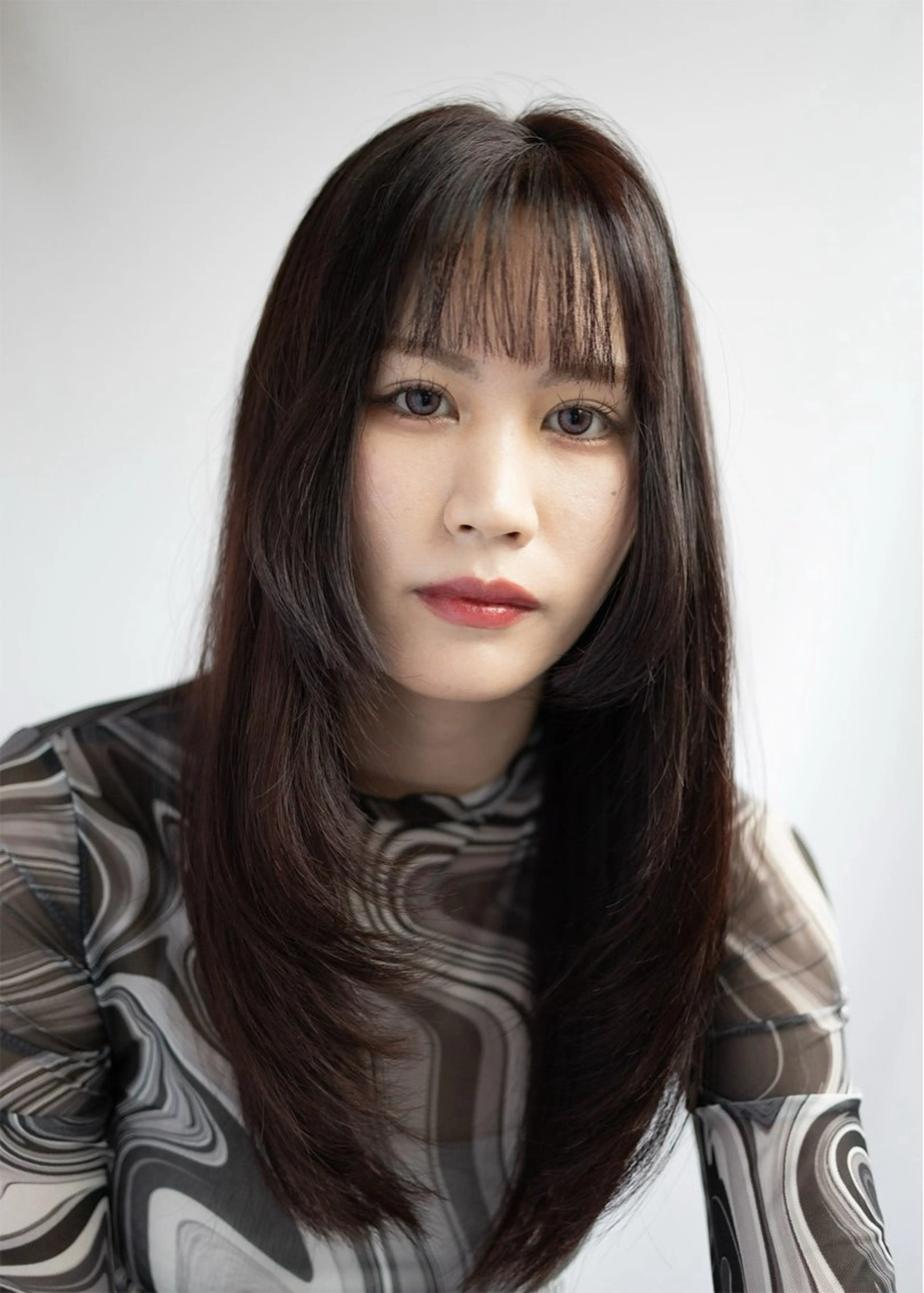 ロング 顔周りカット レイヤーカット 小顔カット shampoo hair salon所属・shampoo ryukaのヘアスタイル