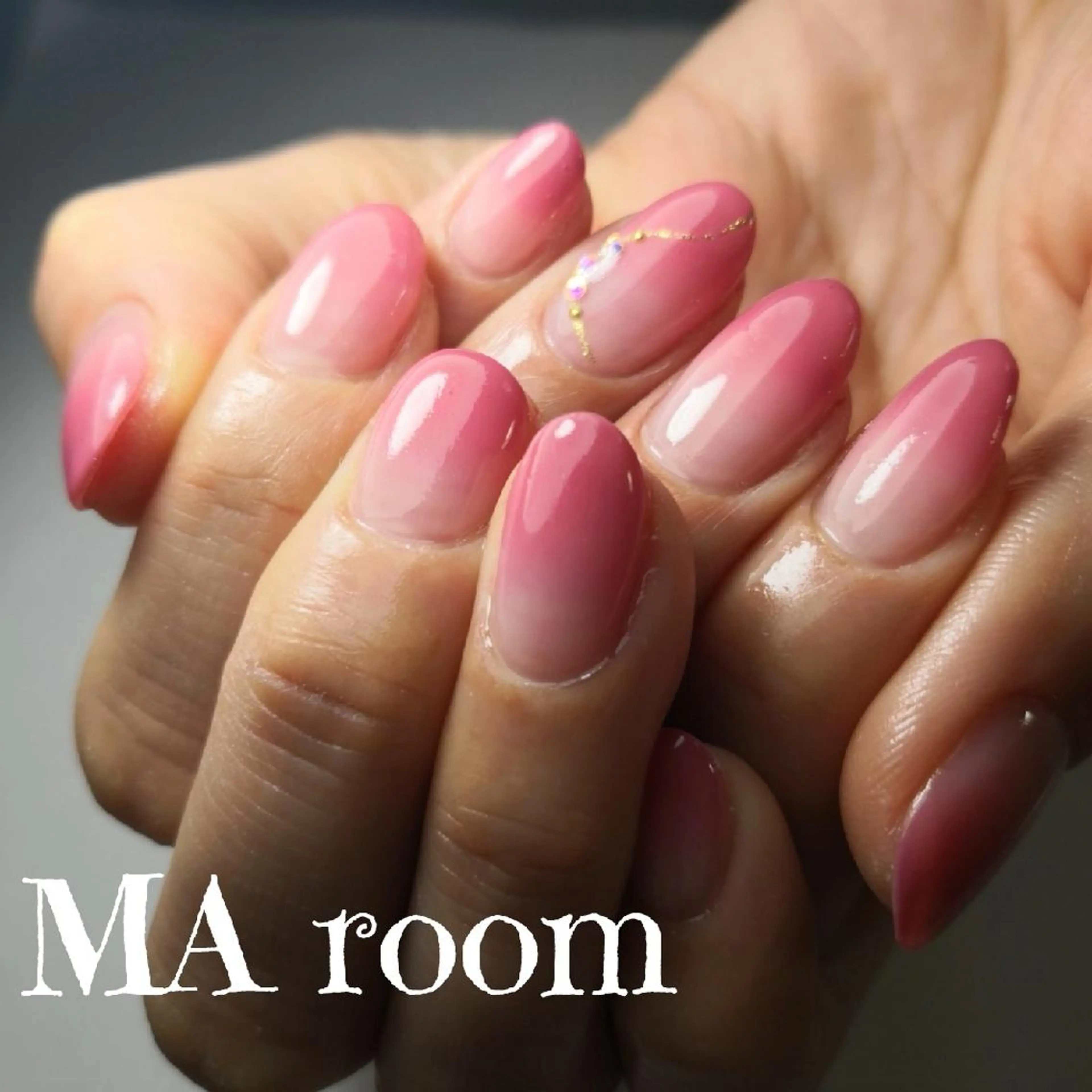 ネイル アートネイル &MERCI所属・&MERCI nail maoのネイルデザイン