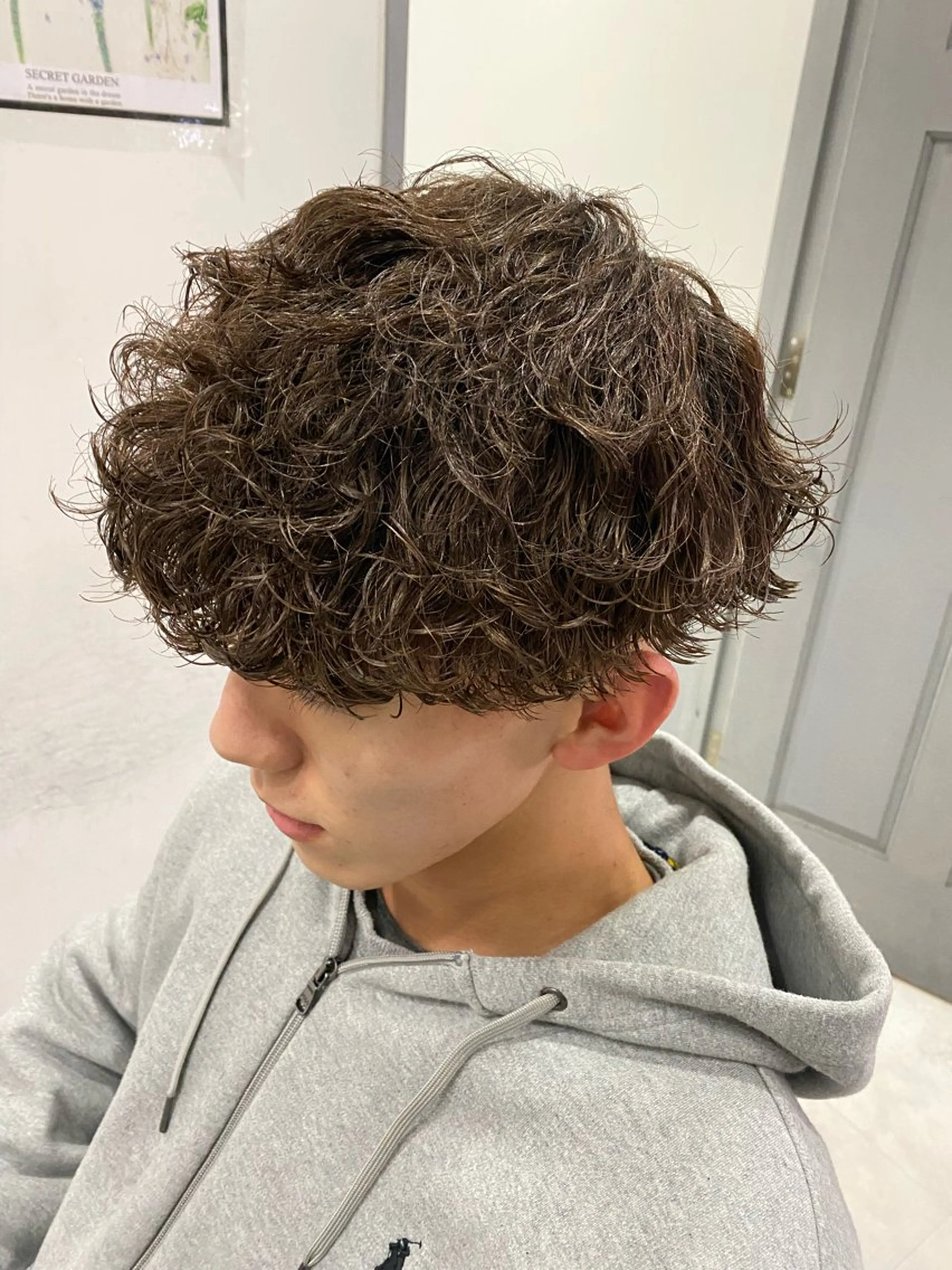 ミディアム パーマ メンズ カット パーマ 🟣メンズパーマ 川端 永遠🟣のヘアスタイル