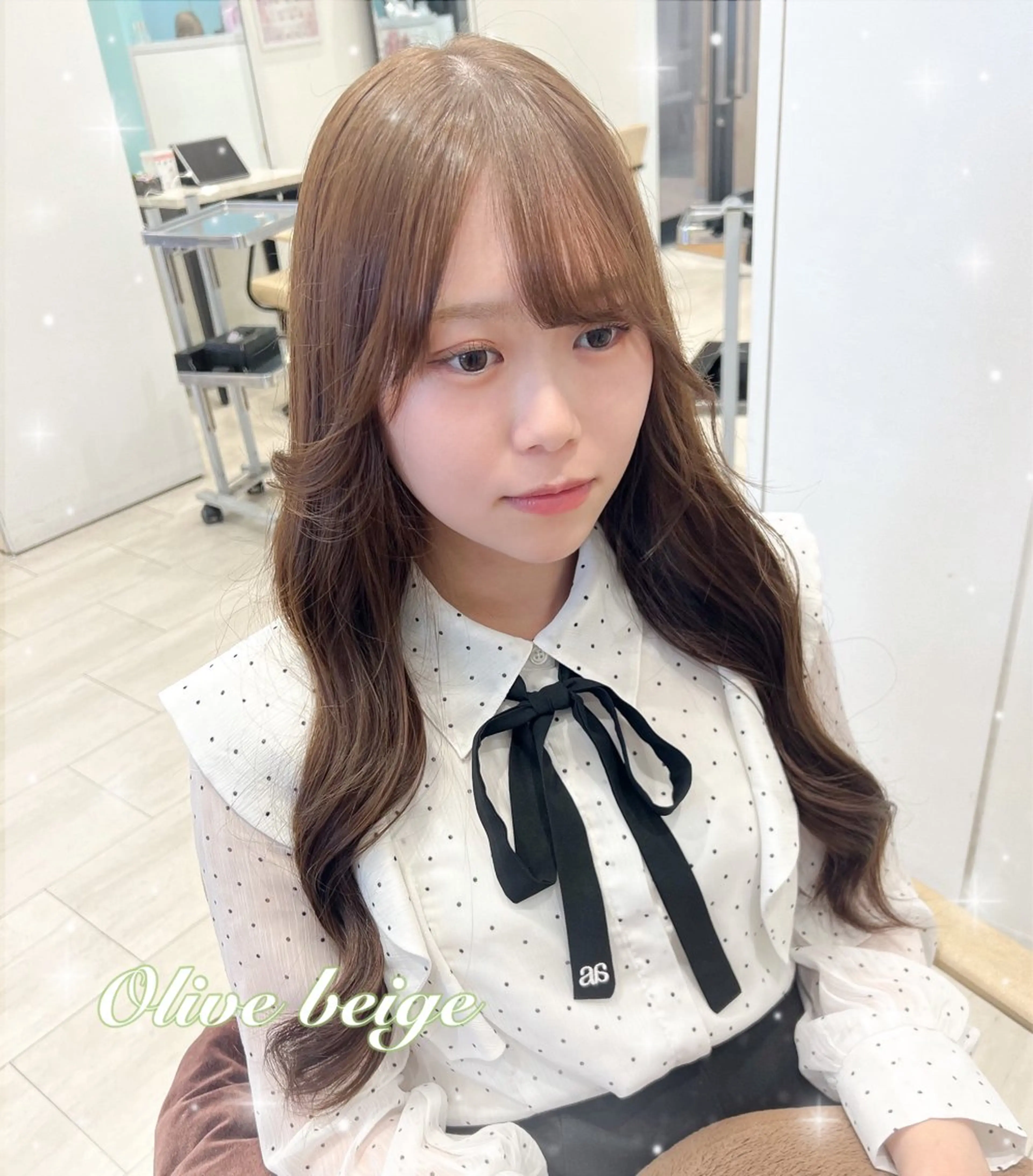 ロング カラー ベージュカラー オリーブベージュ Beleza scelto所属・原宿/ハイトーン/ みずは🎀のヘアスタイル