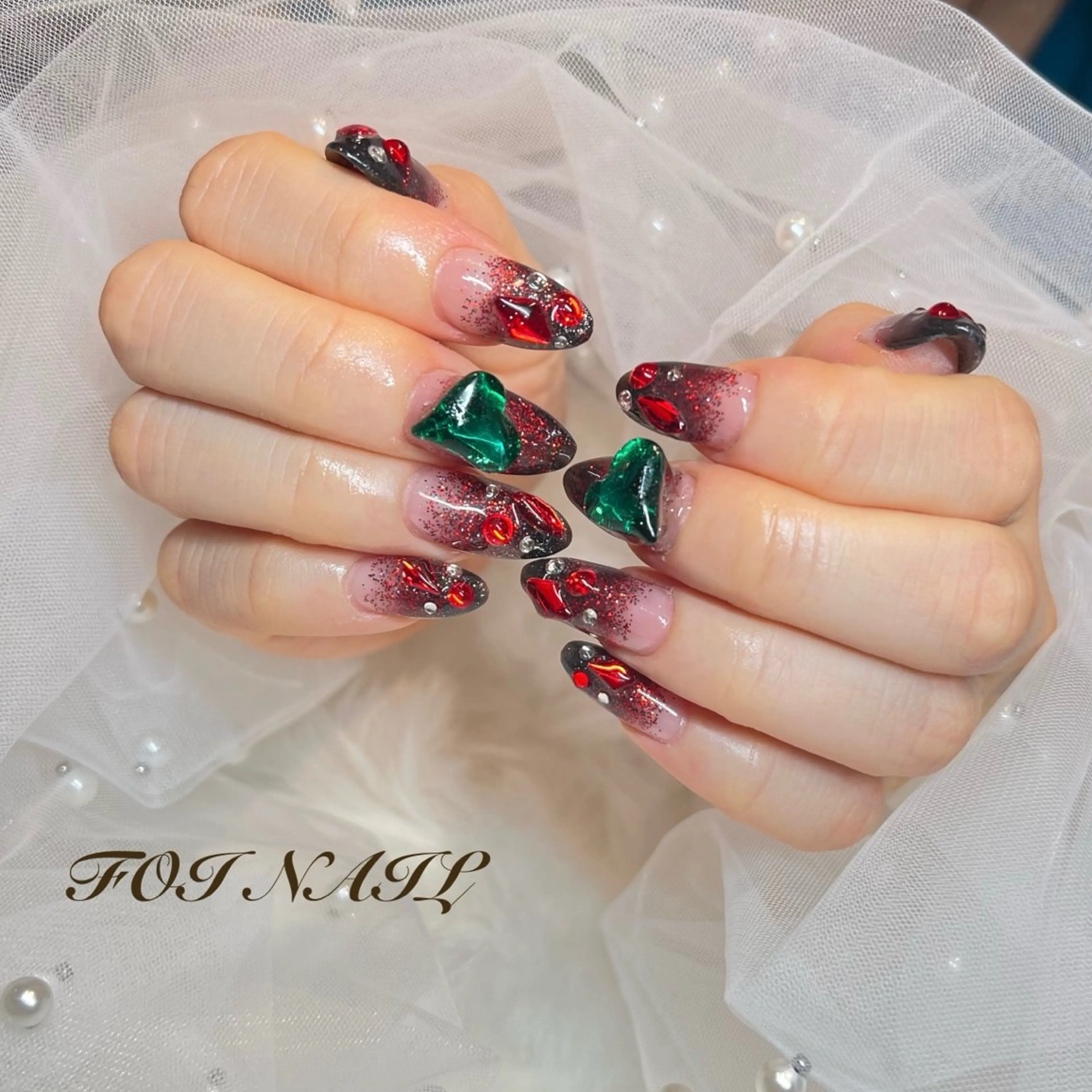 ネイル グラデーション ラメ(グリッター) ラメグラデーション スカルプネイル FOI NAILのネイルデザイン
