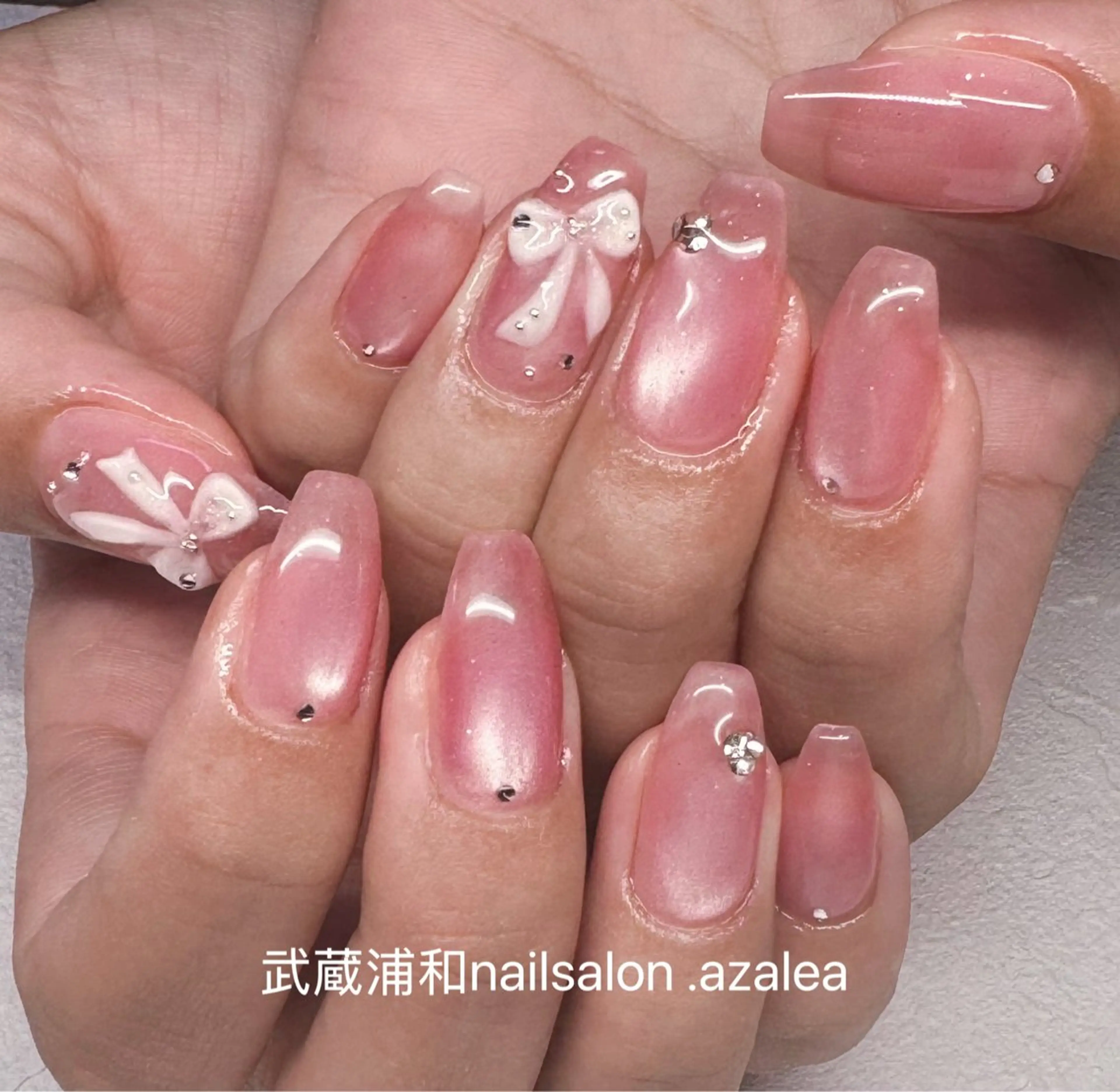 ネイル ハンドネイル R inのネイルデザイン