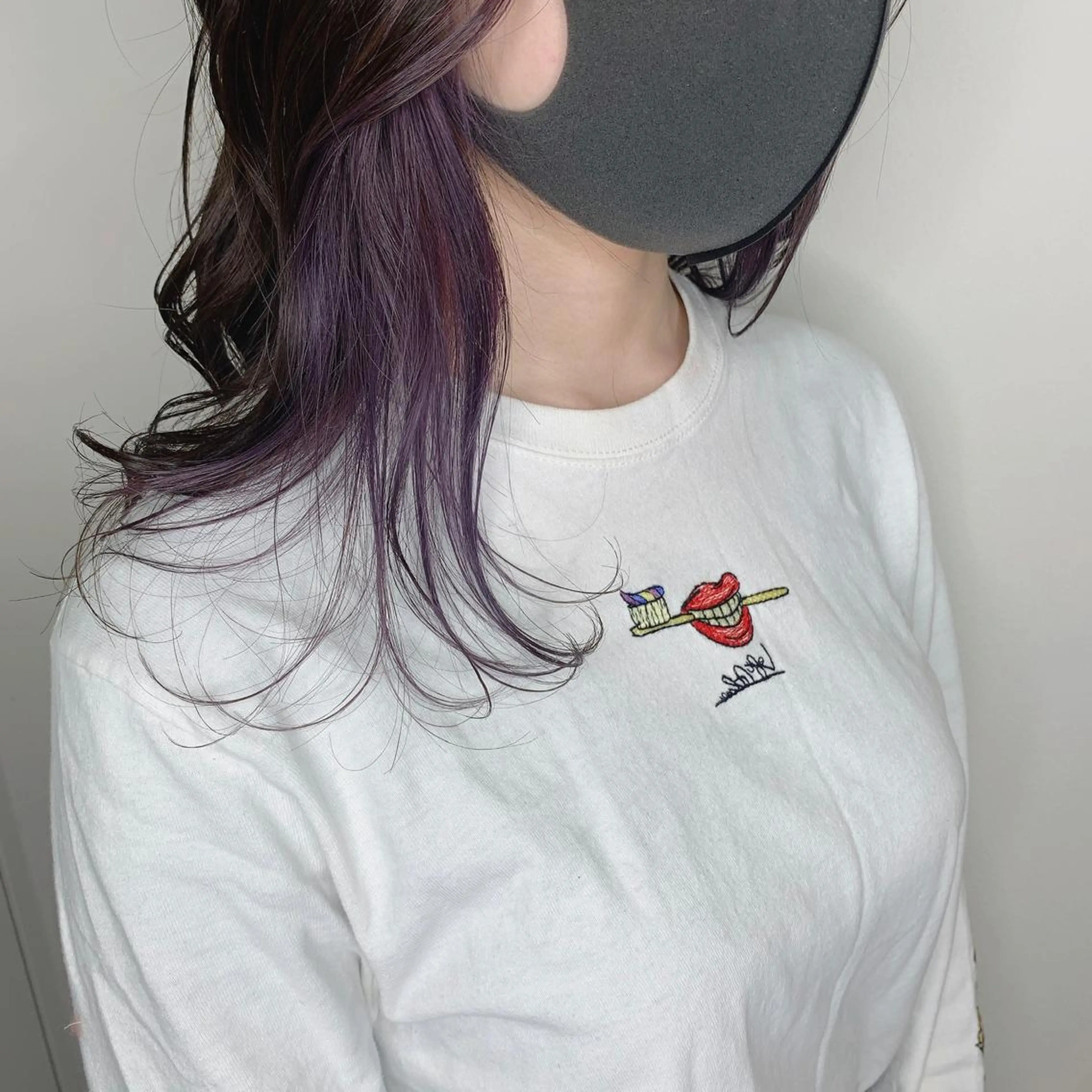 ミディアム カラー インナーカラー パープルカラー ヘアカラー ﾖｼﾅｶﾞﾏﾕ🦕 透明感カラーのヘアスタイル