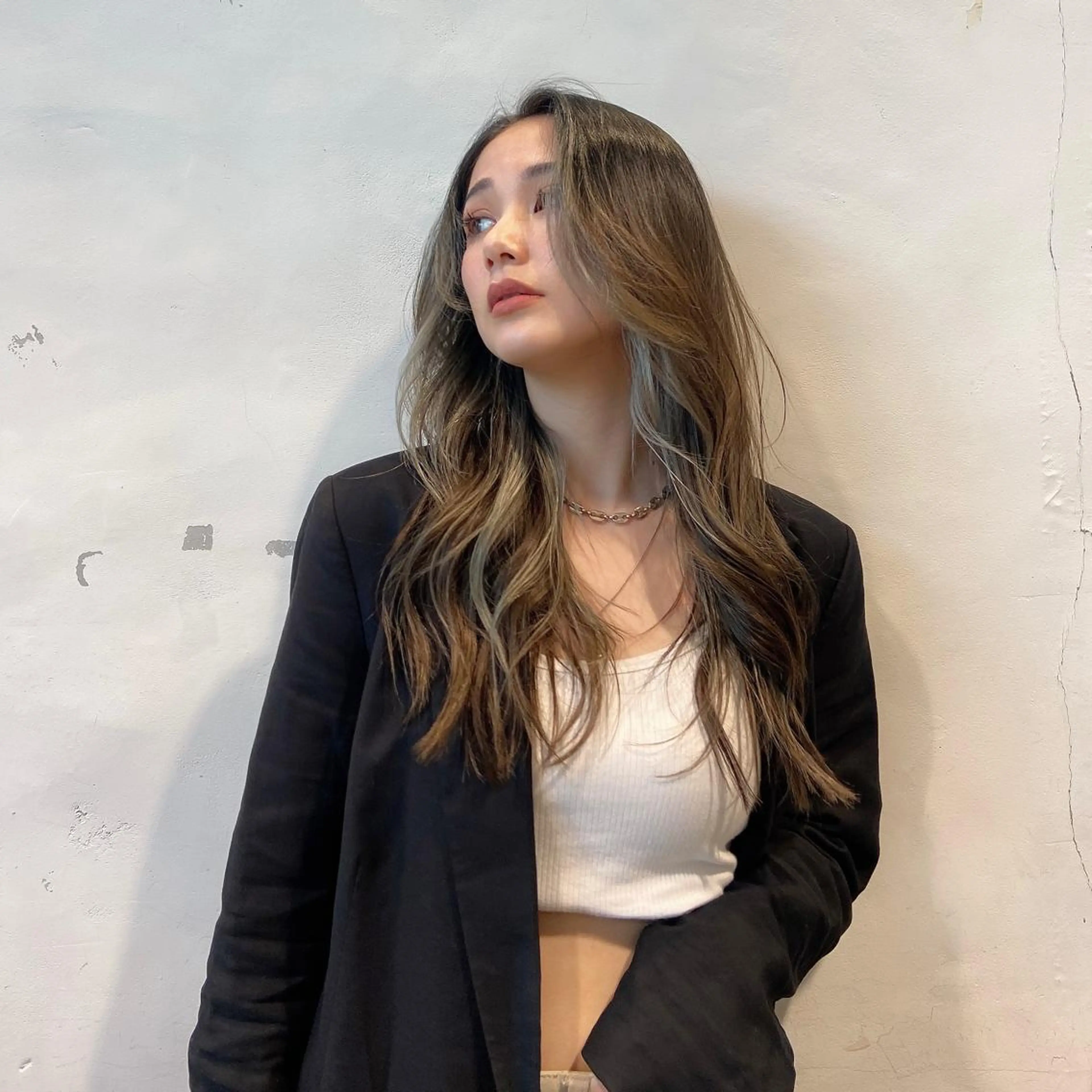 ロング カラー ハイトーンカラー HINA🎀韓国ヘア / アイリストのヘアスタイル